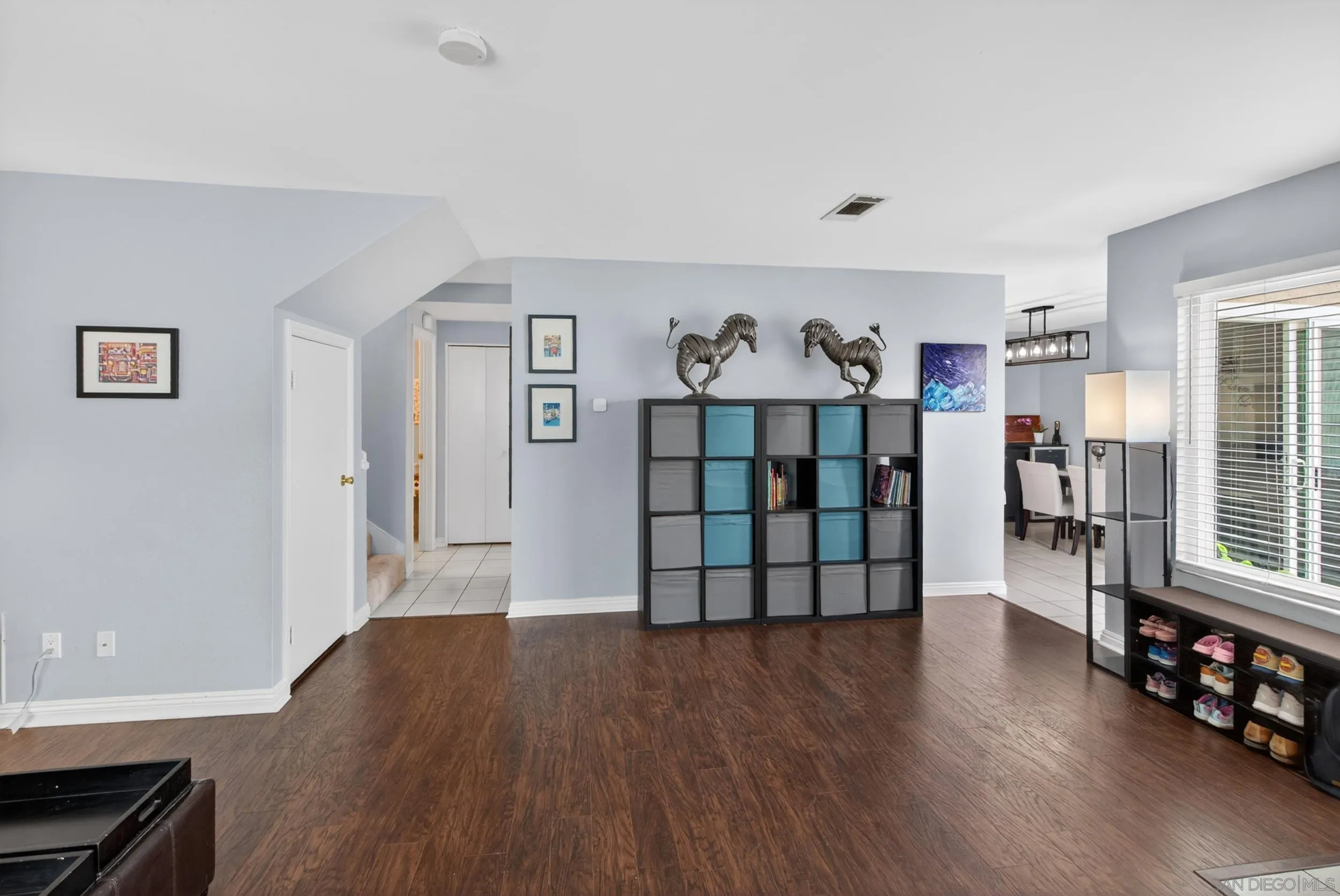 https://cdn.realtyfeed.com/cdn/127/260011063/b7aead55094b91b082bbdd526aed5386.webp