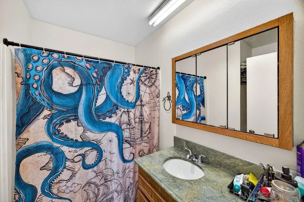 https://cdn.realtyfeed.com/cdn/127/260011064/2d206d4b93d3445c670690ec4860b68f.webp