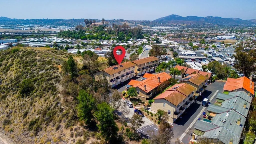 https://cdn.realtyfeed.com/cdn/127/260011064/2e69c5dc73a7bdec1d5f93d3ca5aee3a.webp