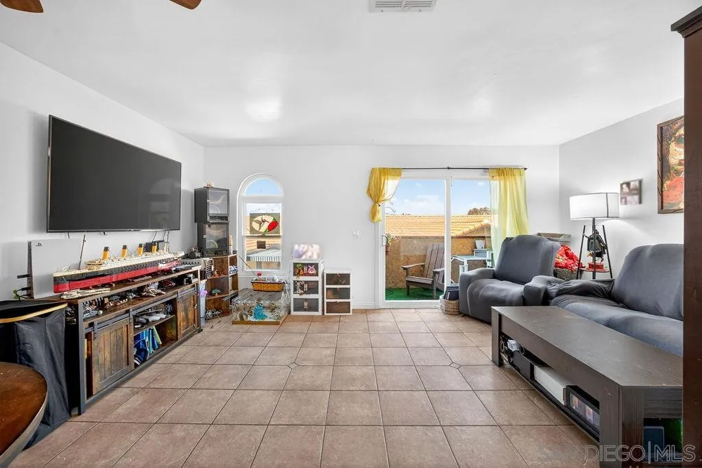 https://cdn.realtyfeed.com/cdn/127/260011064/75e7d0e5fe88308e36ec69ff4a4016a0.webp