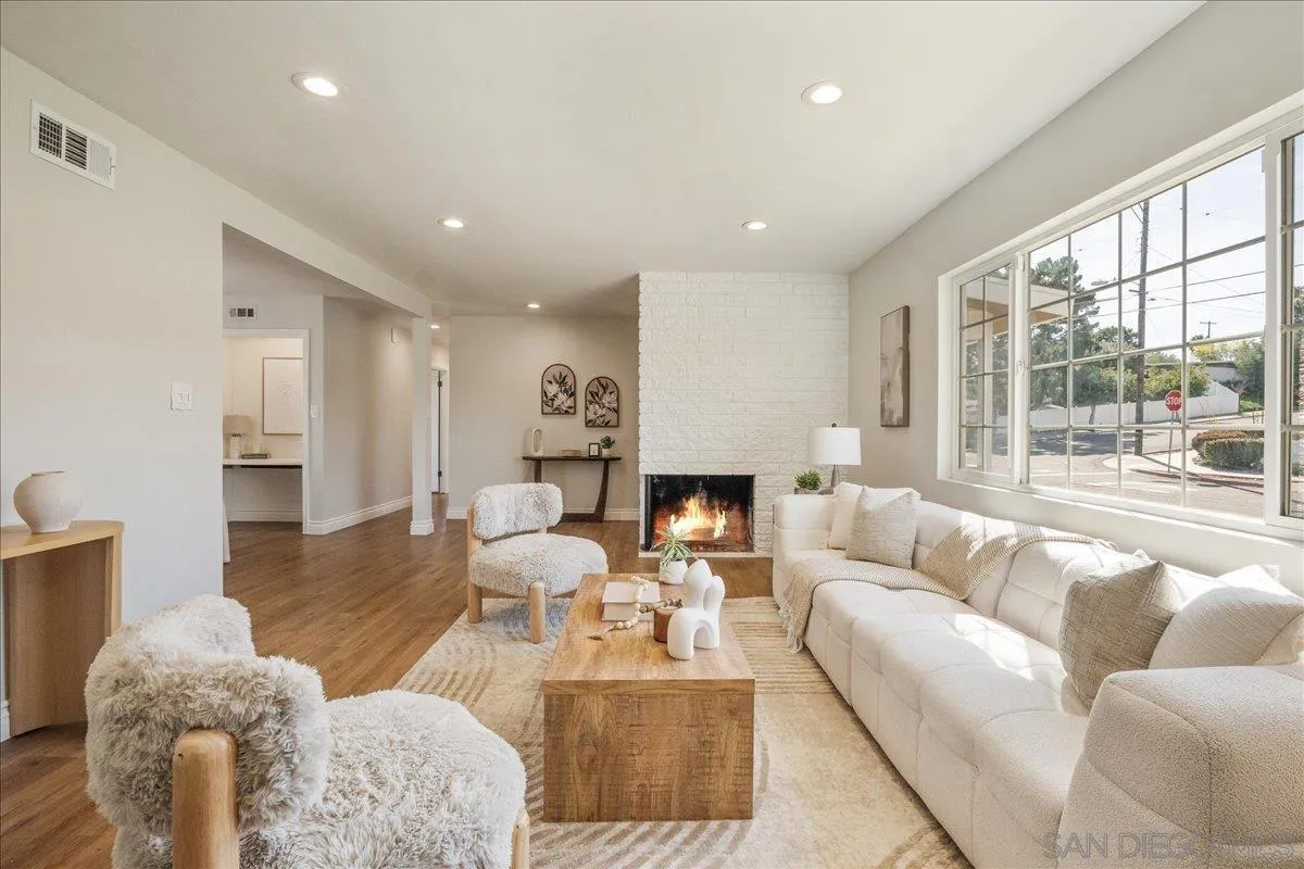 https://cdn.realtyfeed.com/cdn/127/260011068/28444d38897d679368d756b2b9c8b4e9.webp