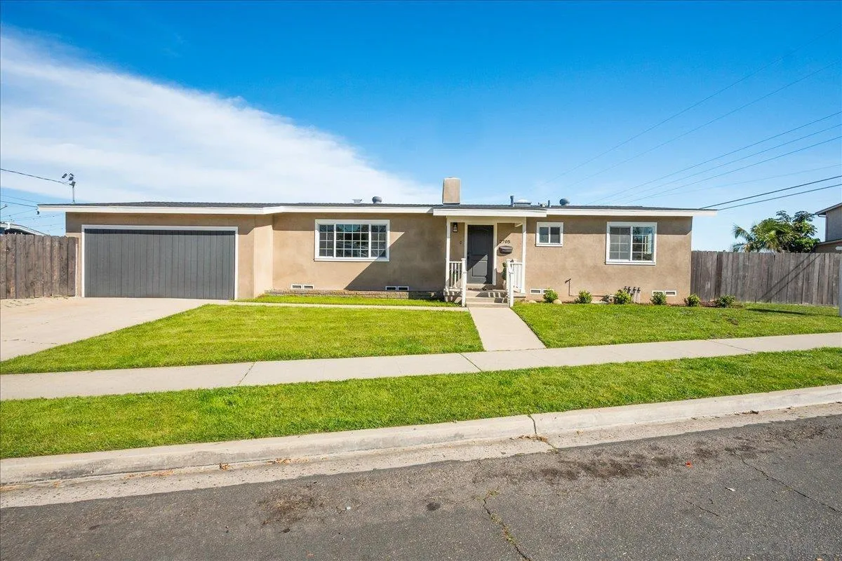 https://cdn.realtyfeed.com/cdn/127/260011068/5b557f95f4d14755370b82020735eec1.webp