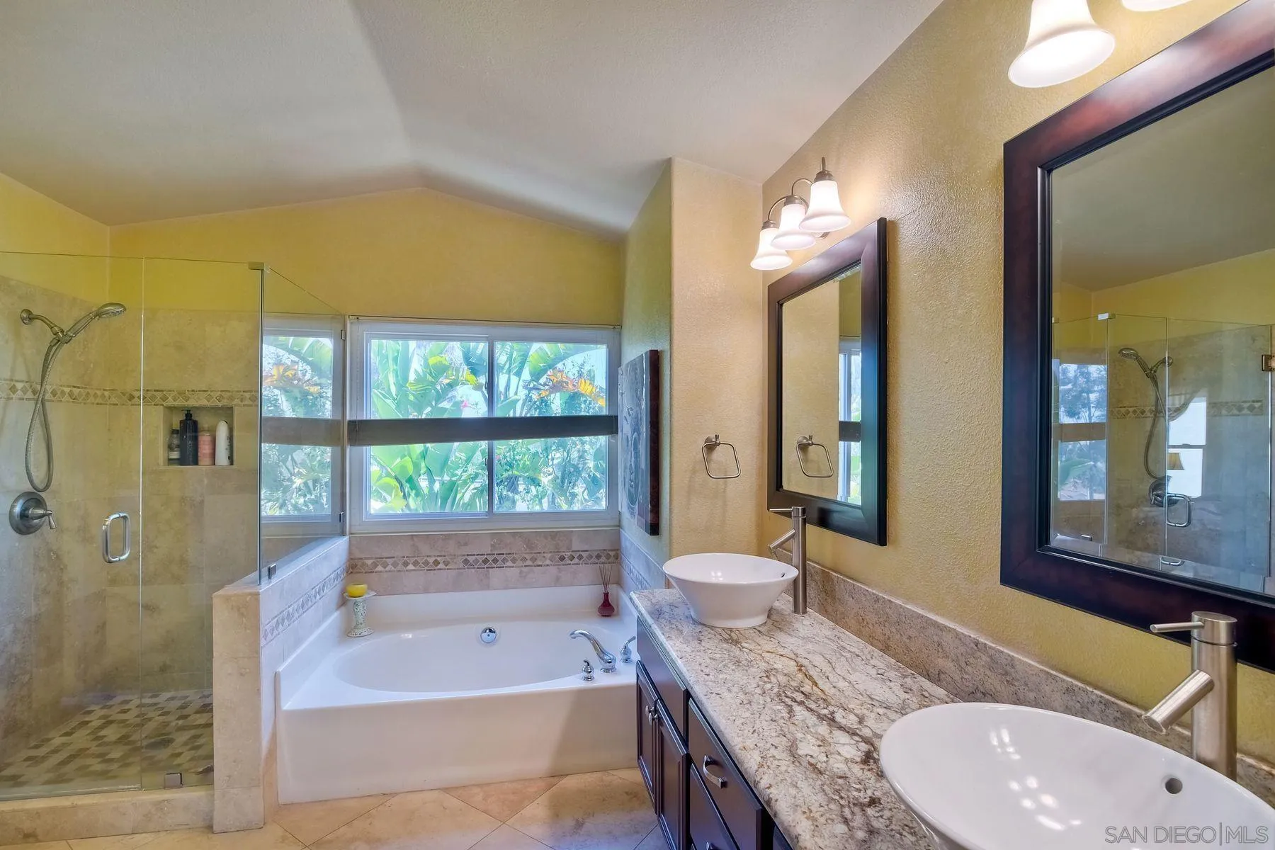https://cdn.realtyfeed.com/cdn/127/260011070/80ab79744f0c9982abe9d4a6315e19a7.webp