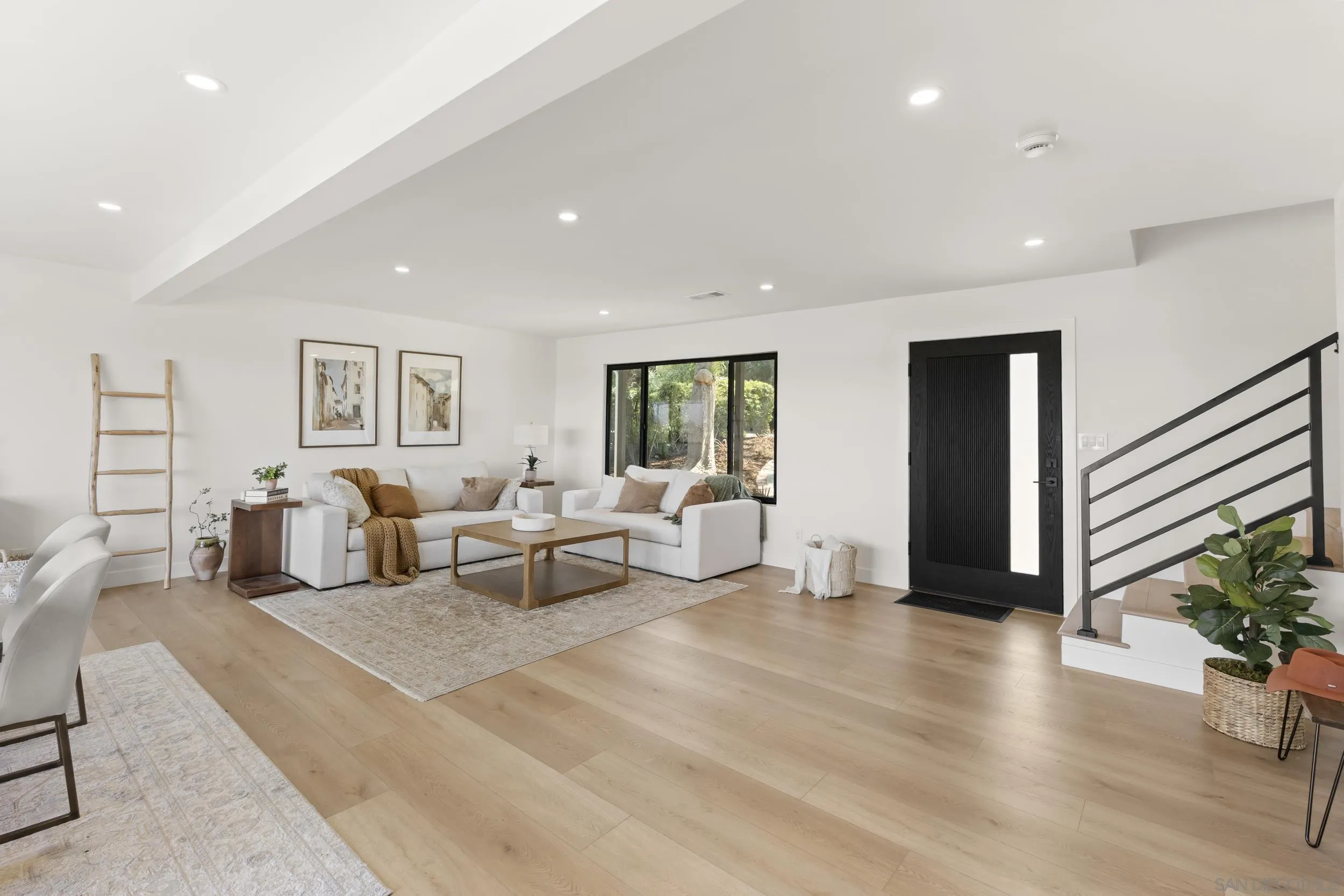 https://cdn.realtyfeed.com/cdn/127/260011071/80093665fa3eec8b9a36ce55c40dae73.webp