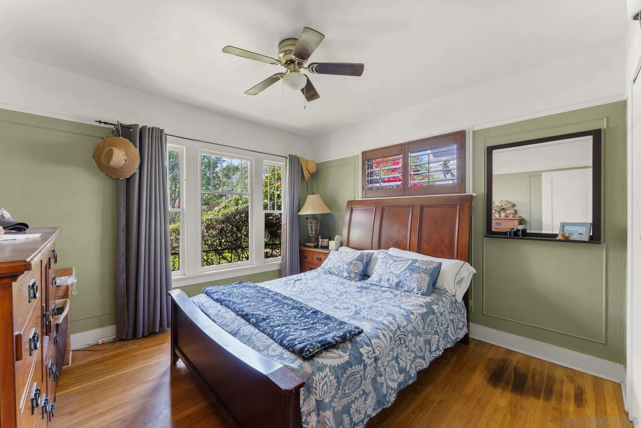 https://cdn.realtyfeed.com/cdn/127/260011077/830092dea3395eeeb4afb803478cdddb.webp