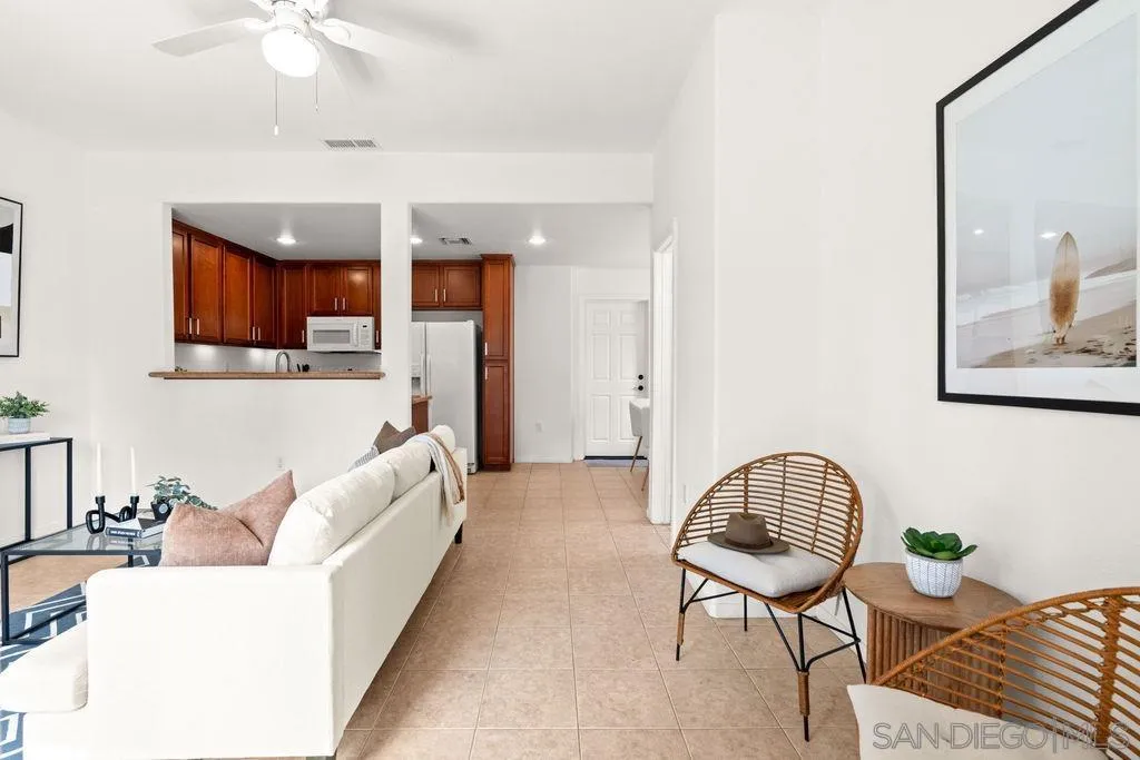 Photo #6: 260011078 Listing: Photo #6