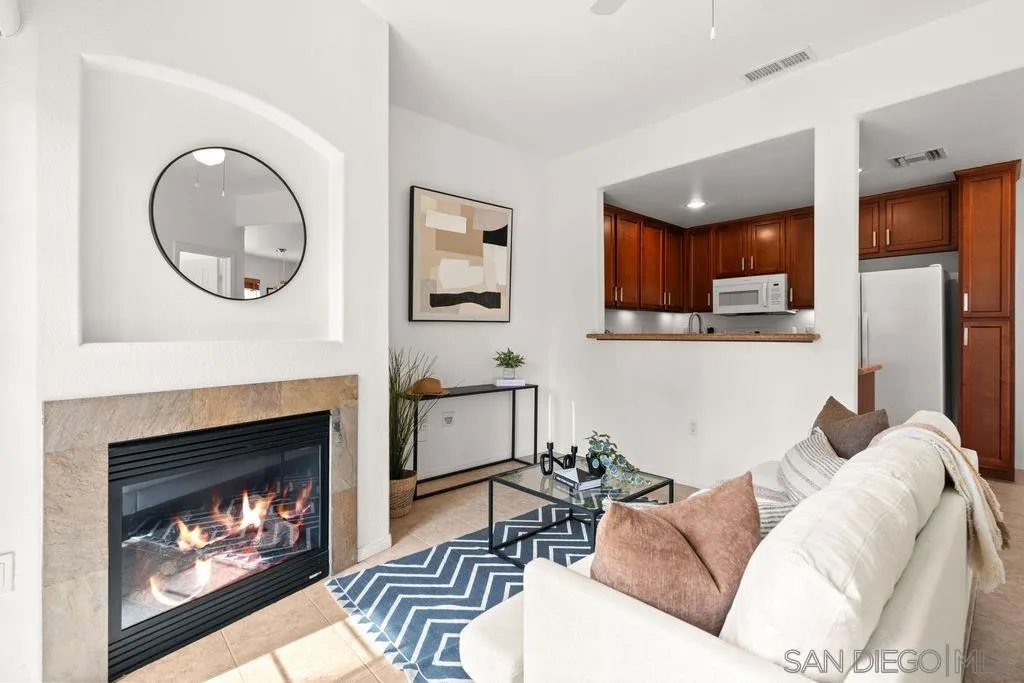 Photo #8: 260011078 Listing: Photo #8