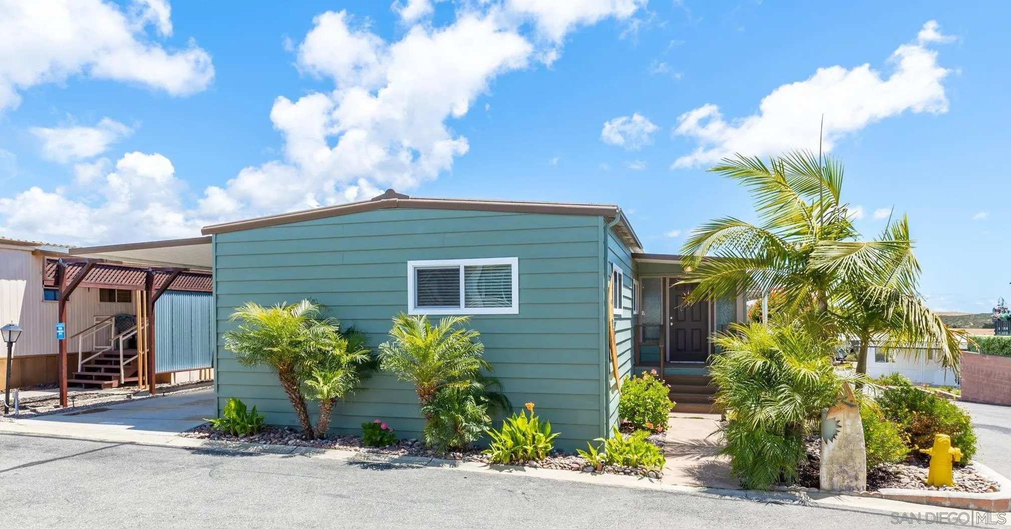 https://cdn.realtyfeed.com/cdn/127/260011081/8c2fb5cdd819e568fe071f06a453c327.webp