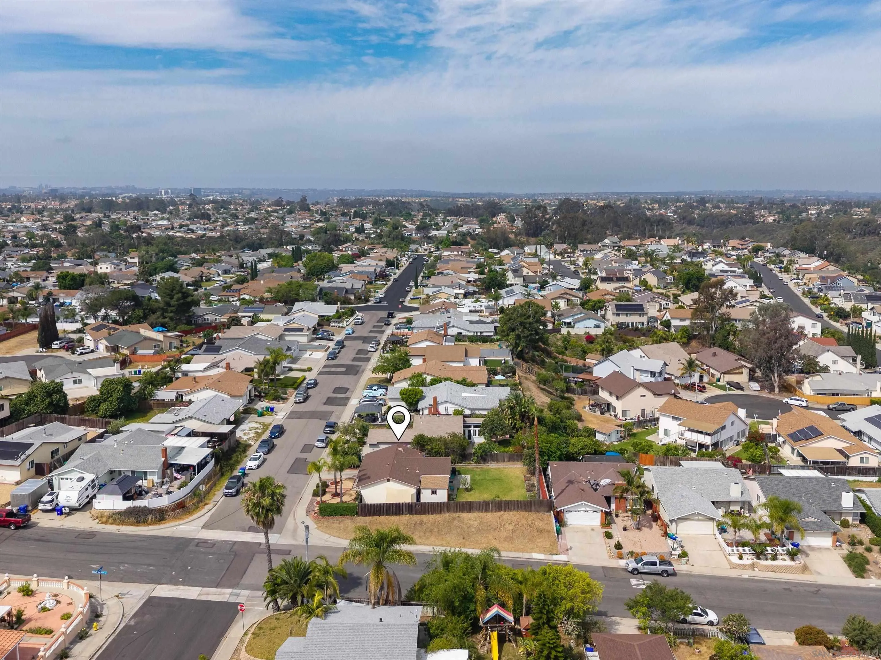 https://cdn.realtyfeed.com/cdn/127/260011082/ea157c2ea4f2716d96932f25ac15001f.webp
