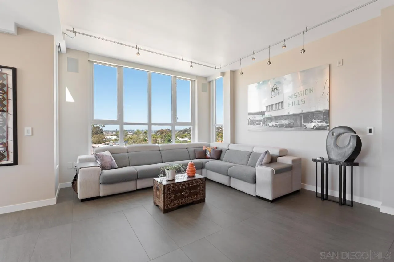 Photo #8: 260011083 Listing: Photo #8