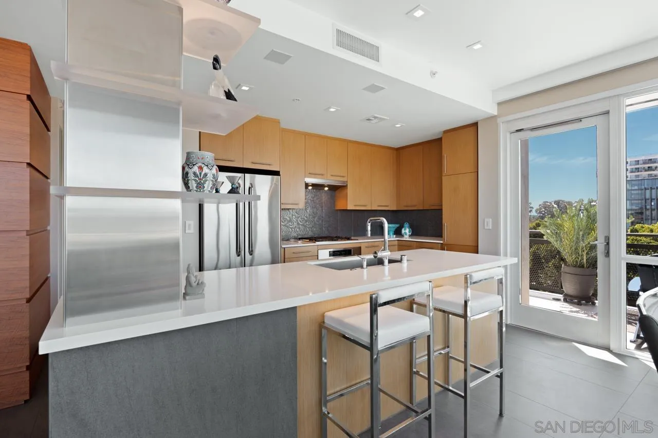 https://cdn.realtyfeed.com/cdn/127/260011083/4191cf130644f32330e019fe4d5adf04.webp