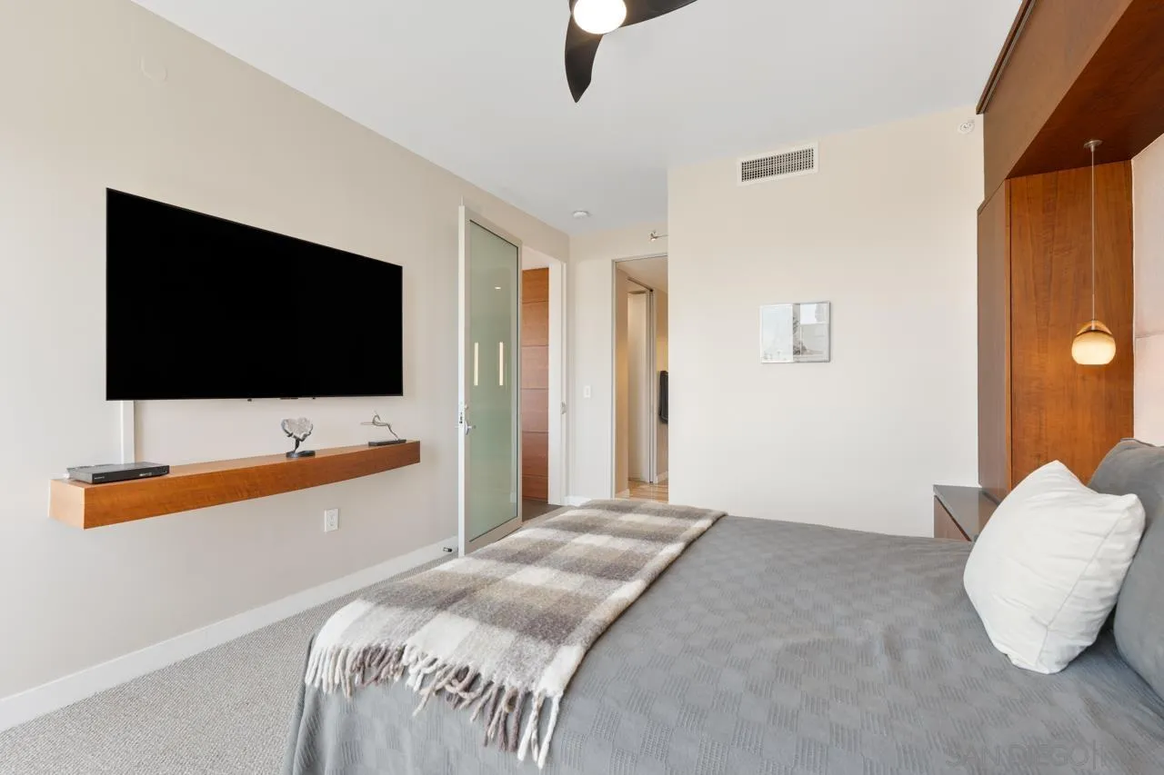https://cdn.realtyfeed.com/cdn/127/260011083/55aff4f1b46df79918c7e6771313c42c.webp