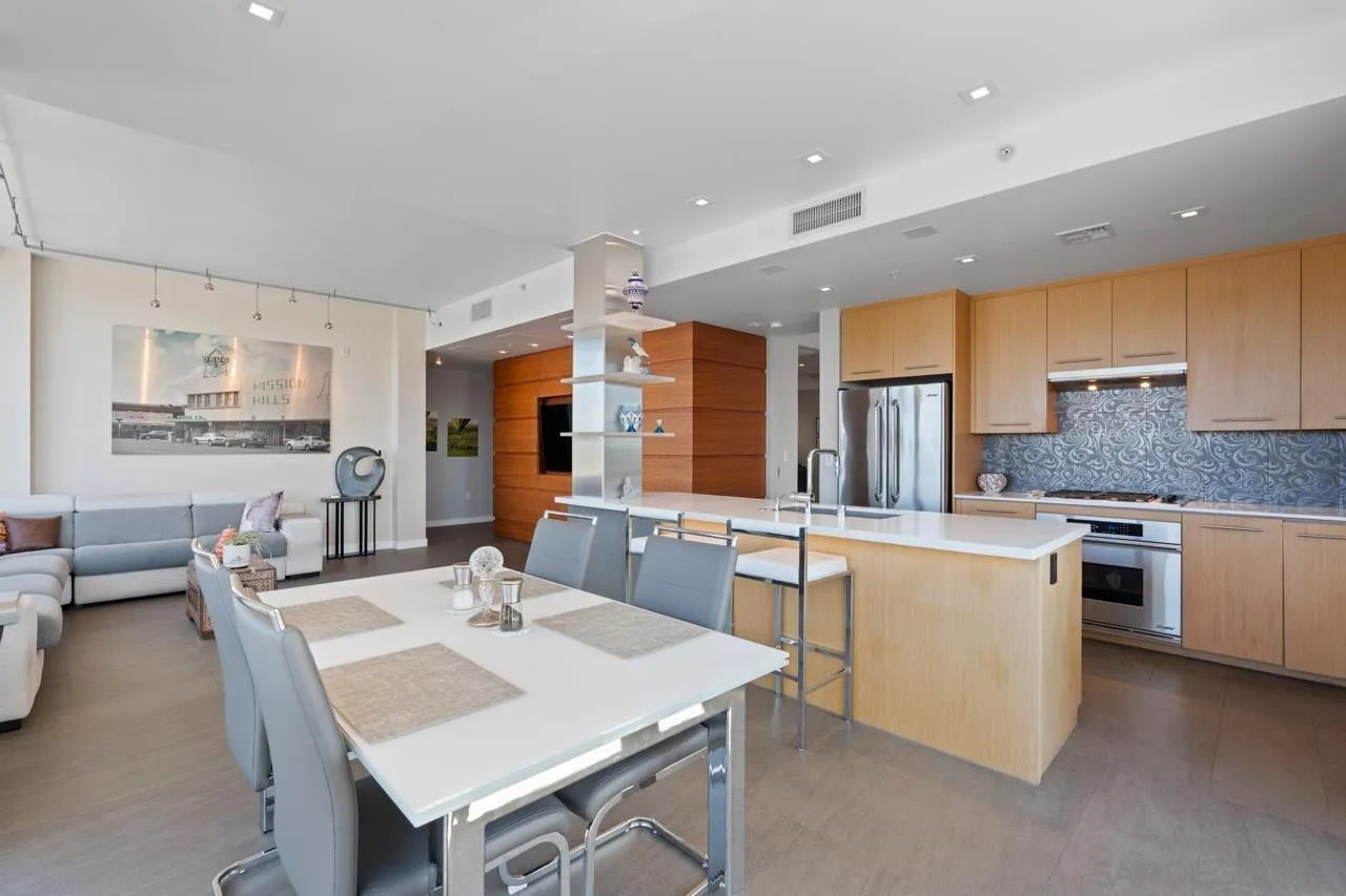 Photo #17: 260011083 Listing: Photo #17