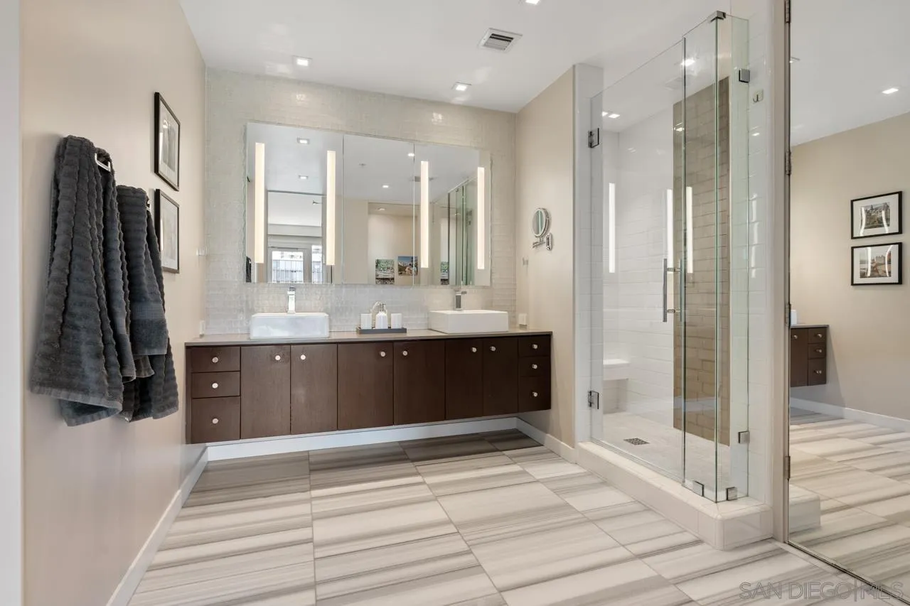 https://cdn.realtyfeed.com/cdn/127/260011083/f00675390159bf958130b356f8499466.webp