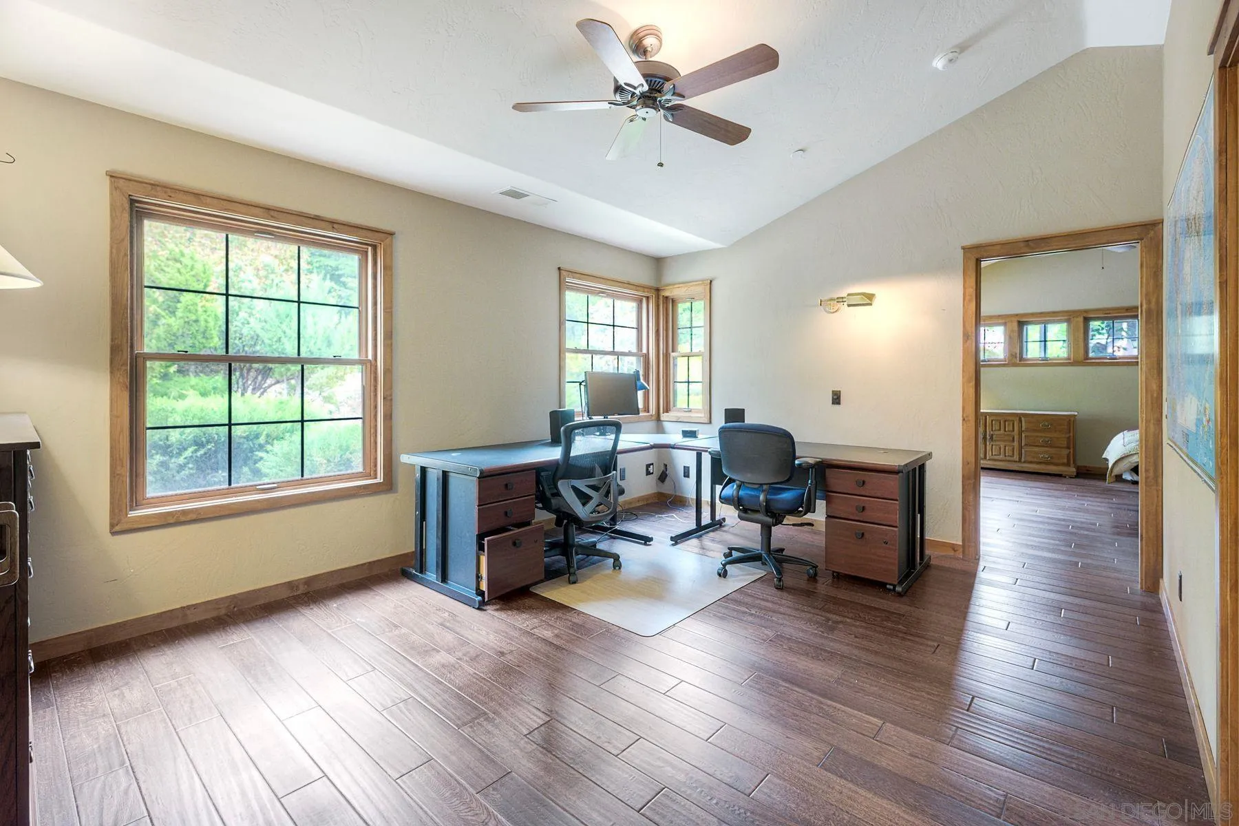 https://cdn.realtyfeed.com/cdn/127/260011084/1e36ed849e95b345ade13e00b21aea68.webp