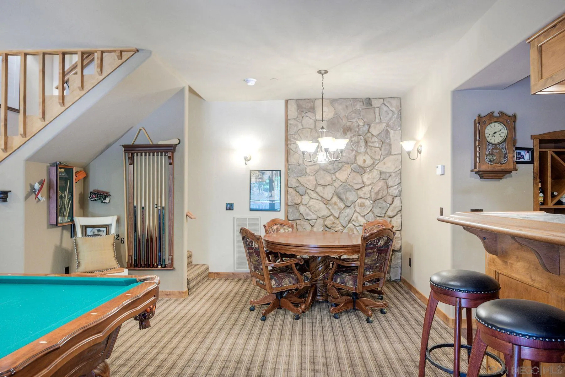 https://cdn.realtyfeed.com/cdn/127/260011084/7e129bdfa3197dd3c94bab99cfc07684.webp