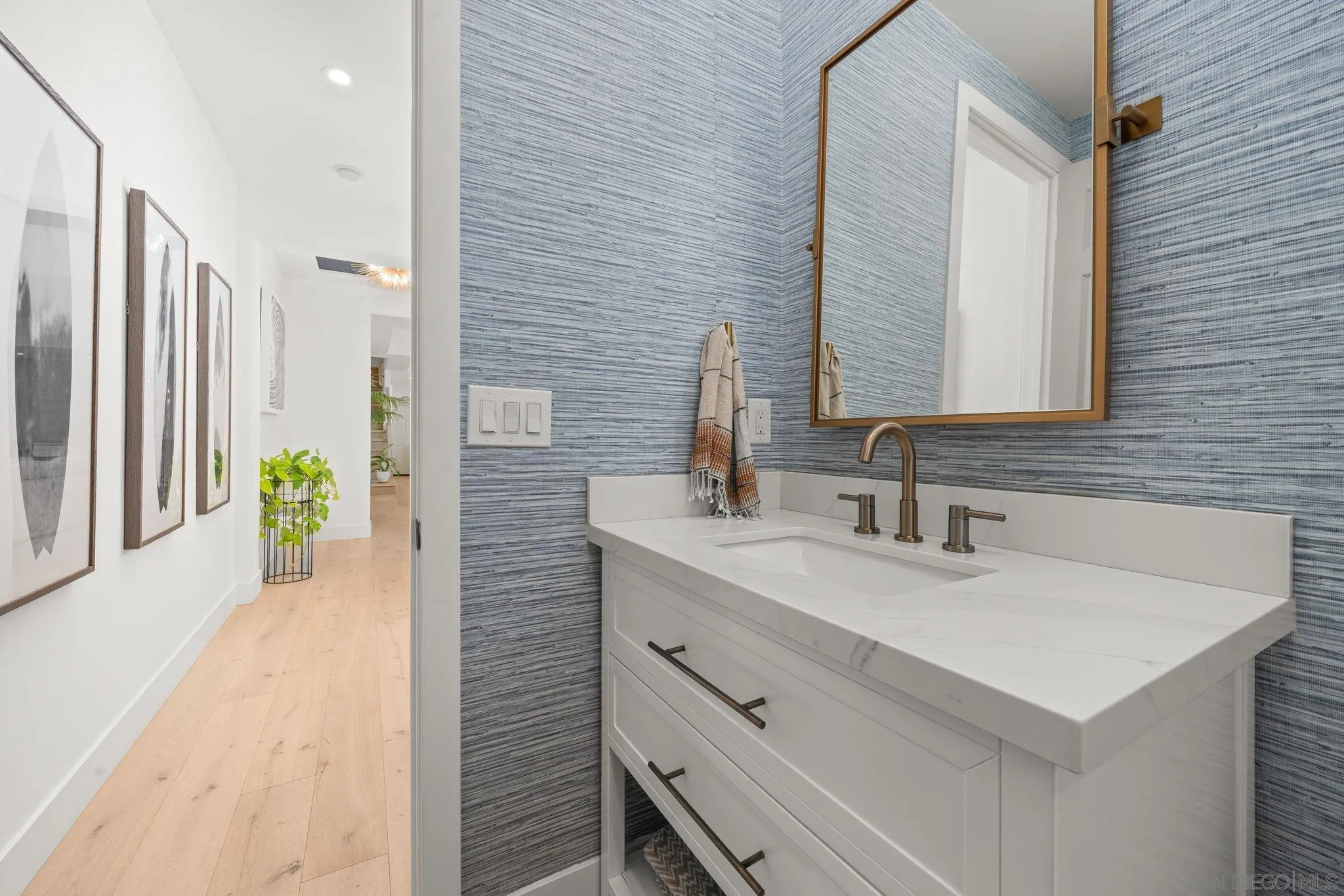 https://cdn.realtyfeed.com/cdn/127/260011087/019cfa7a5deffc9ef65a0b7cb96e9b67.webp