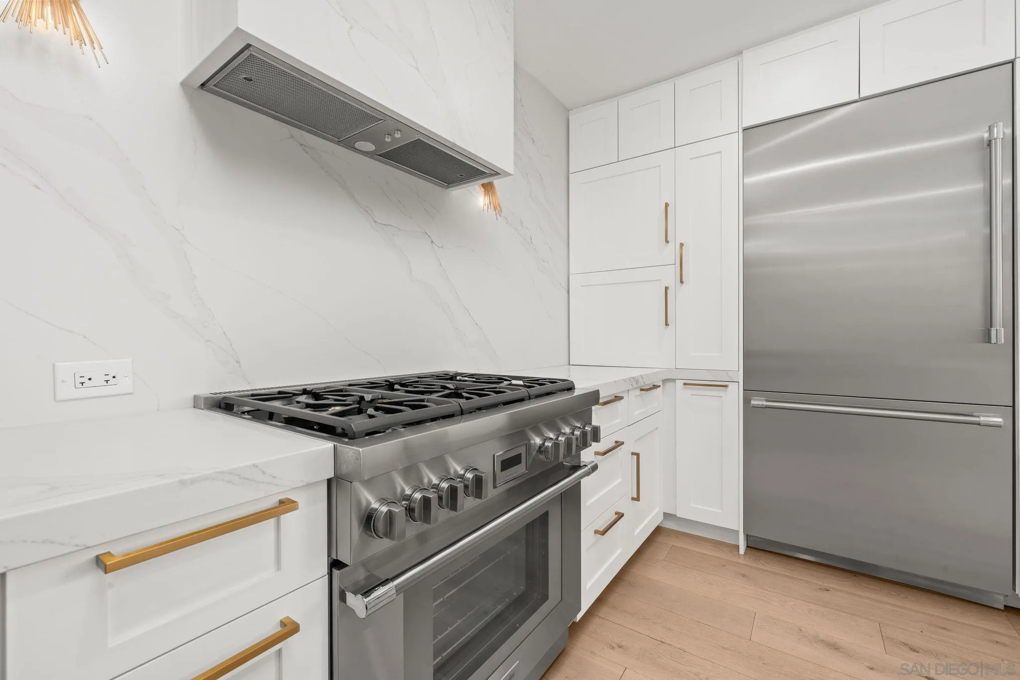 https://cdn.realtyfeed.com/cdn/127/260011087/7d852bf39cb1f41d31aedf2ba30d1024.webp