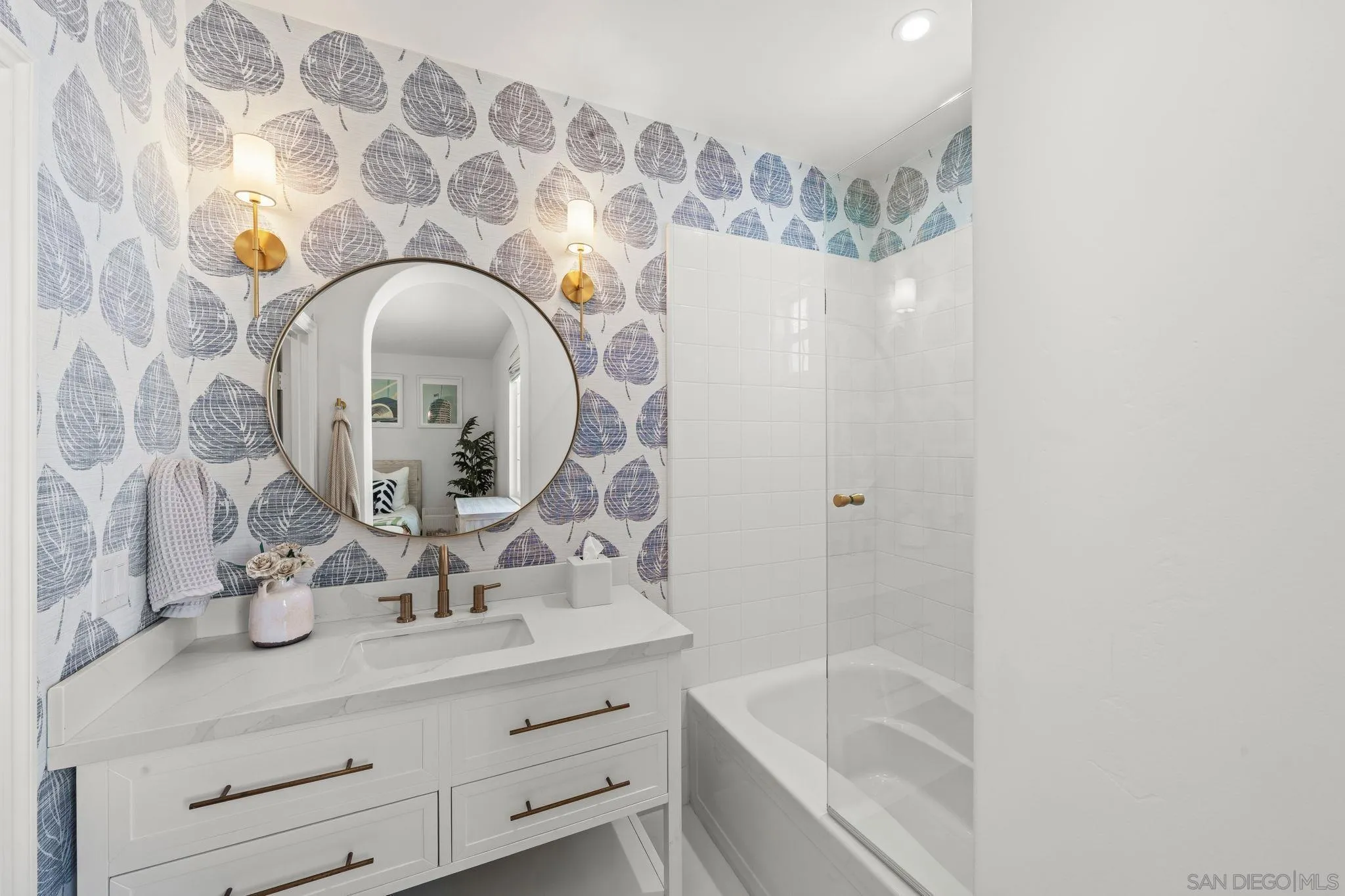 https://cdn.realtyfeed.com/cdn/127/260011087/8091c19c7424c6ed64d17feb7784dc28.webp