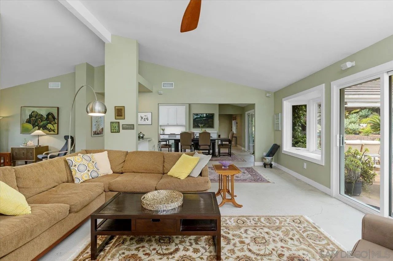 https://cdn.realtyfeed.com/cdn/127/260011088/ba70ba124cb396c37e7a5a63feaa1f72.webp