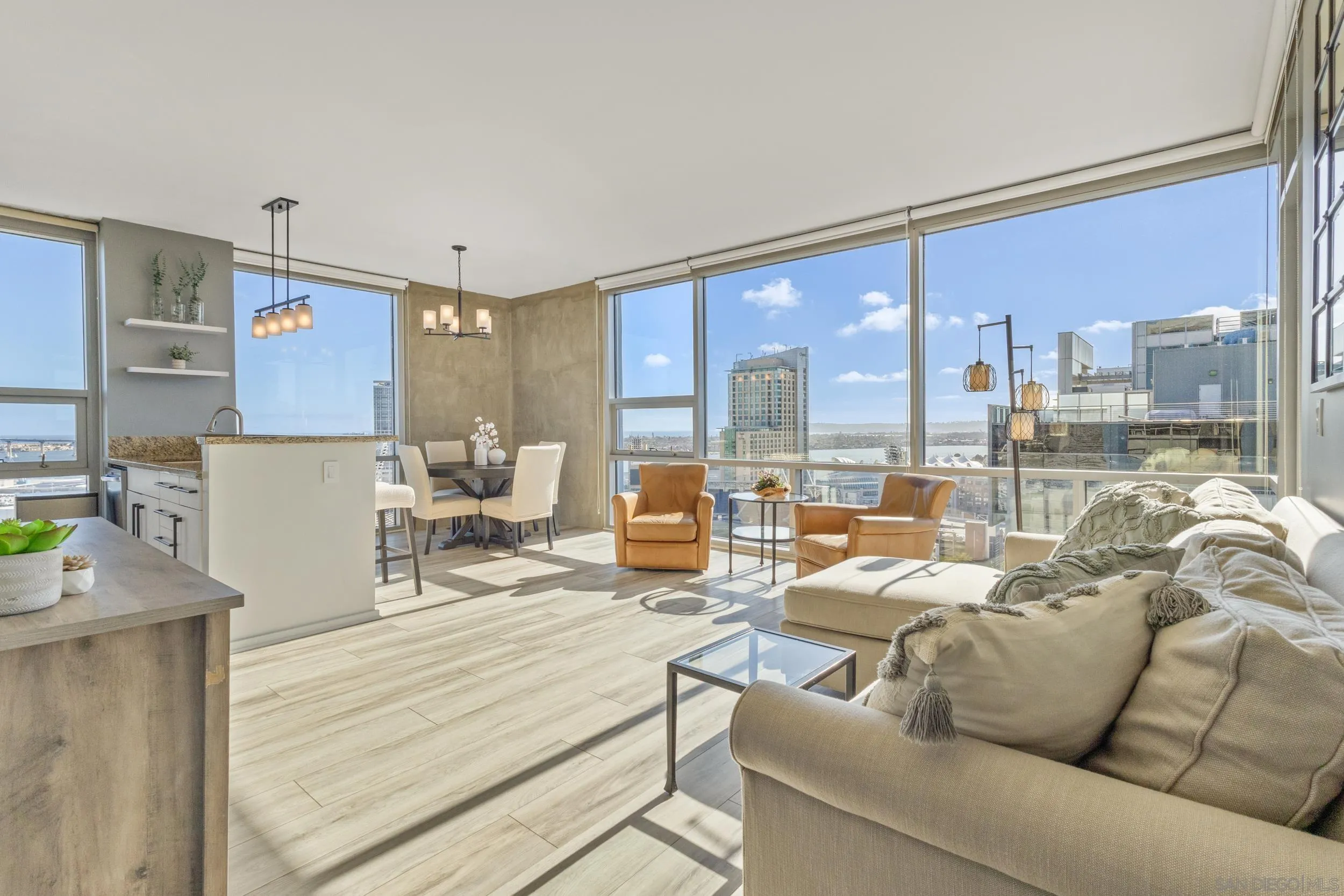 Photo #3: 260011089 Listing: Photo #3