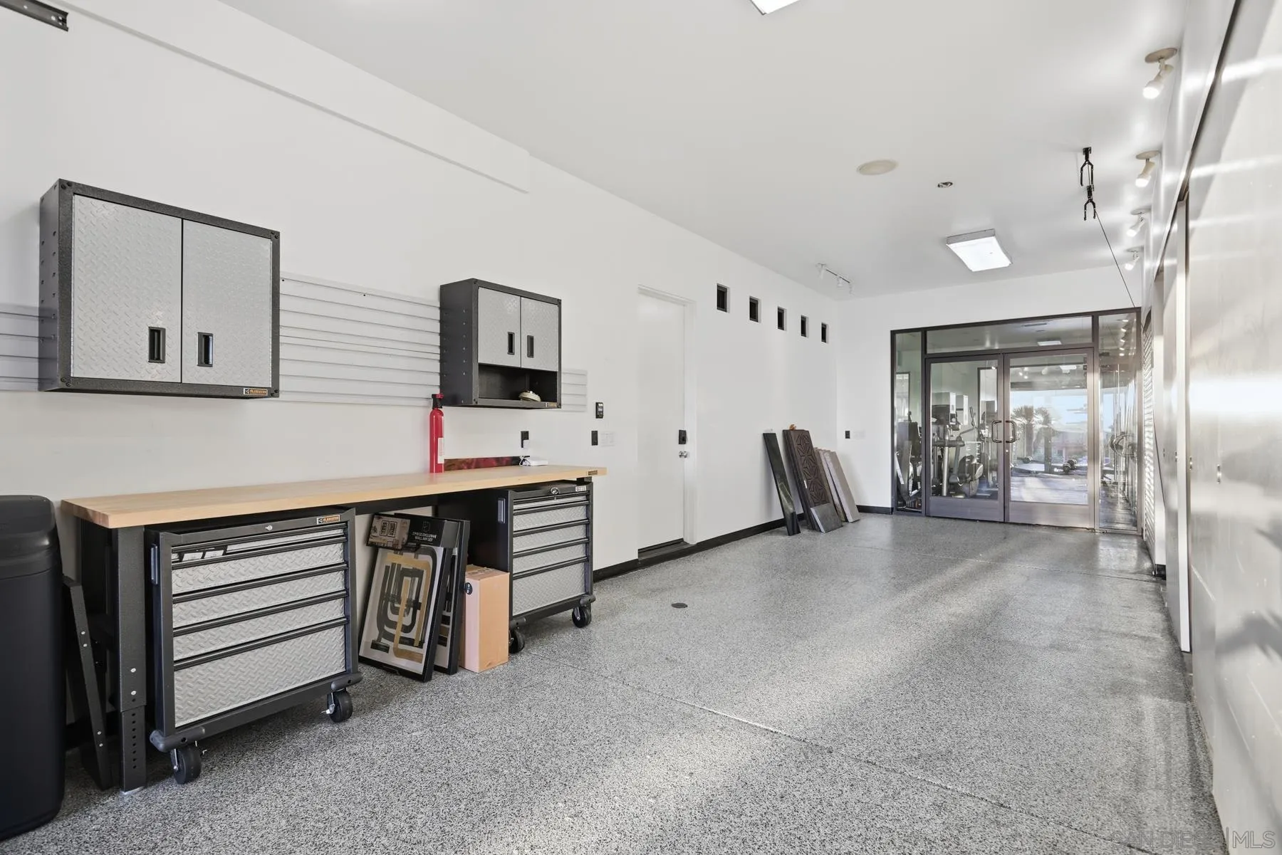 https://cdn.realtyfeed.com/cdn/127/260011095/113d71ae2e91472e822bc77e503a384a.webp