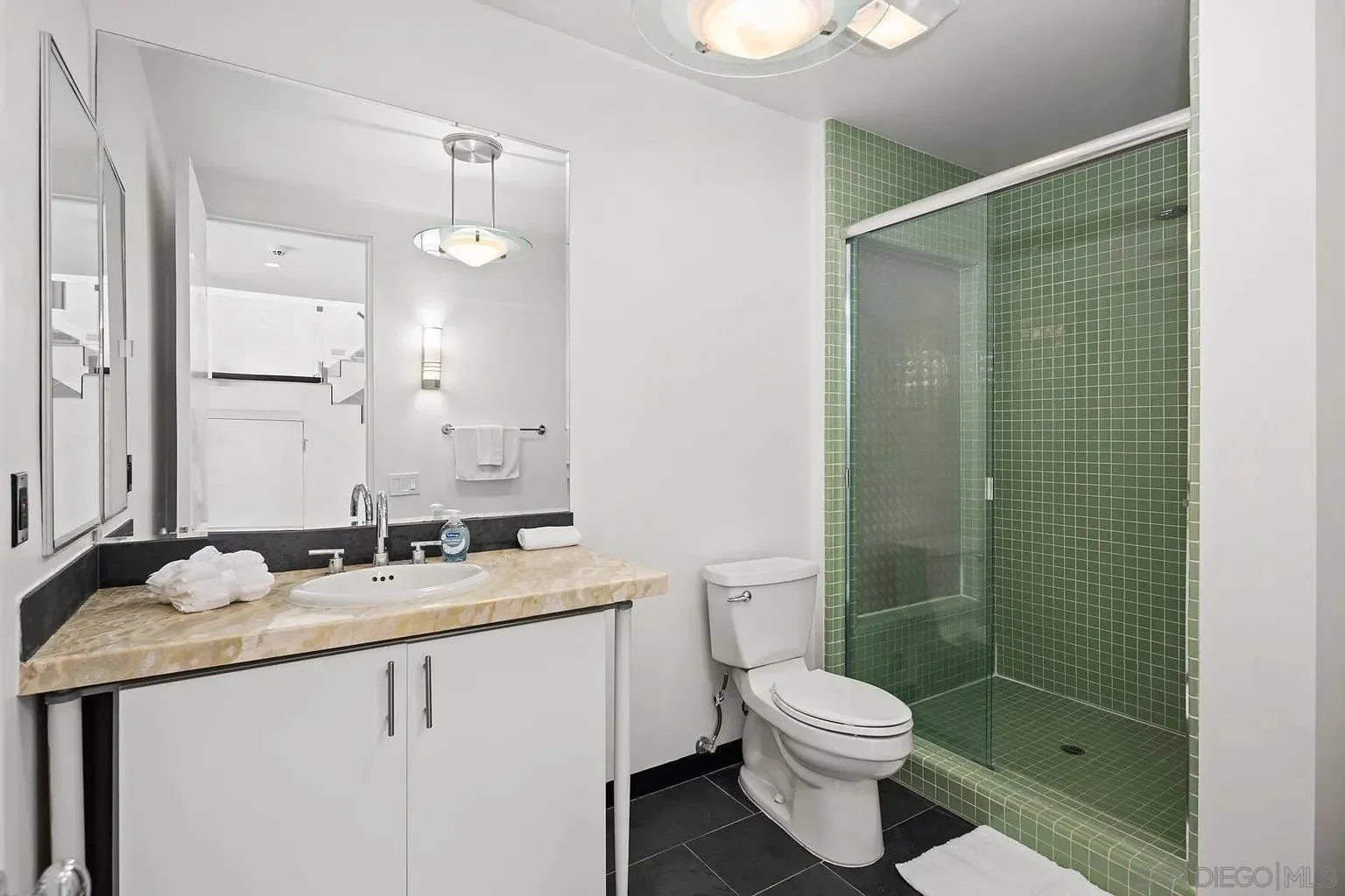 https://cdn.realtyfeed.com/cdn/127/260011095/49f8341153b084929da1c7bcaa30a139.webp