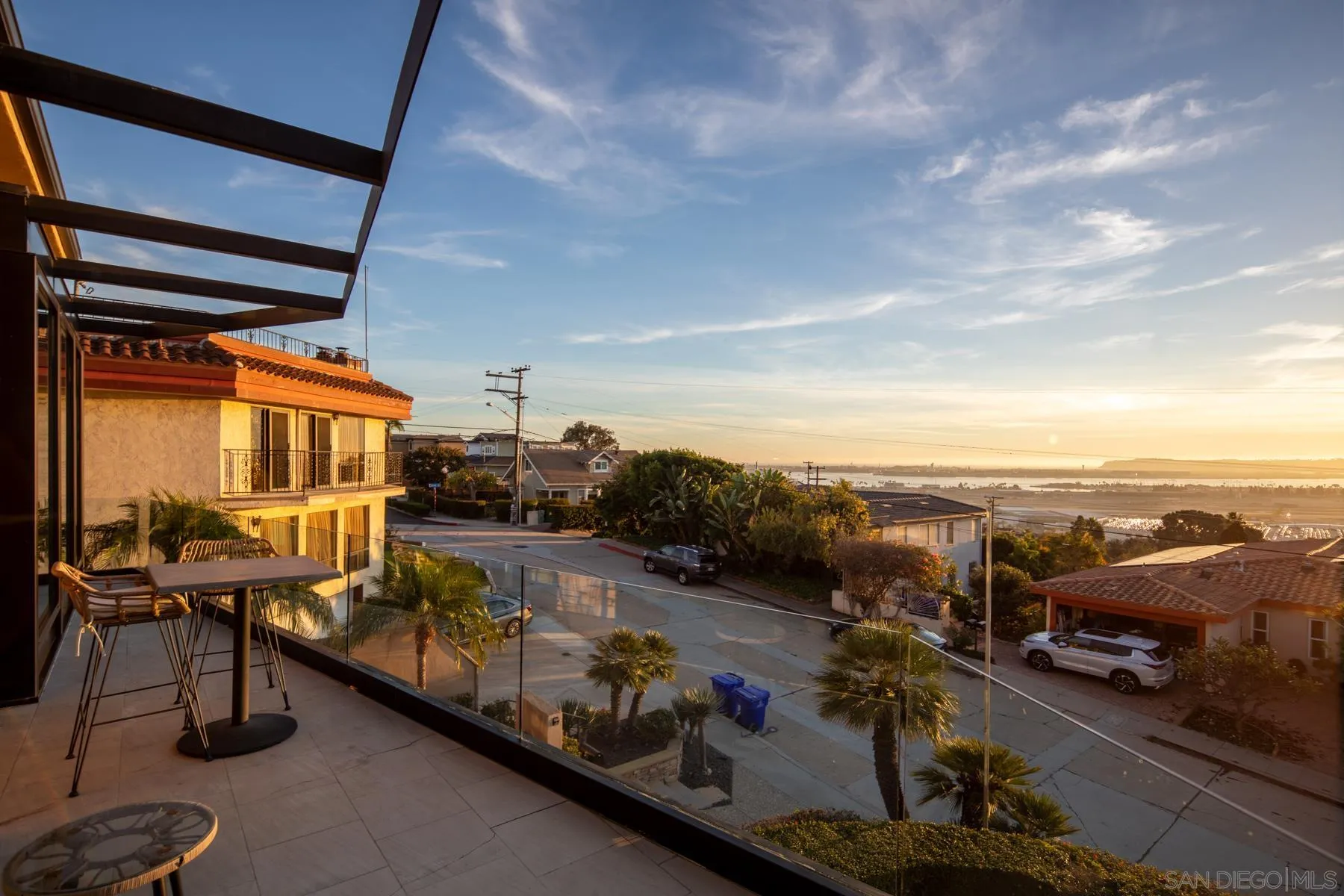 https://cdn.realtyfeed.com/cdn/127/260011095/85bc93b88ffd2bb61528c327d8a15583.webp