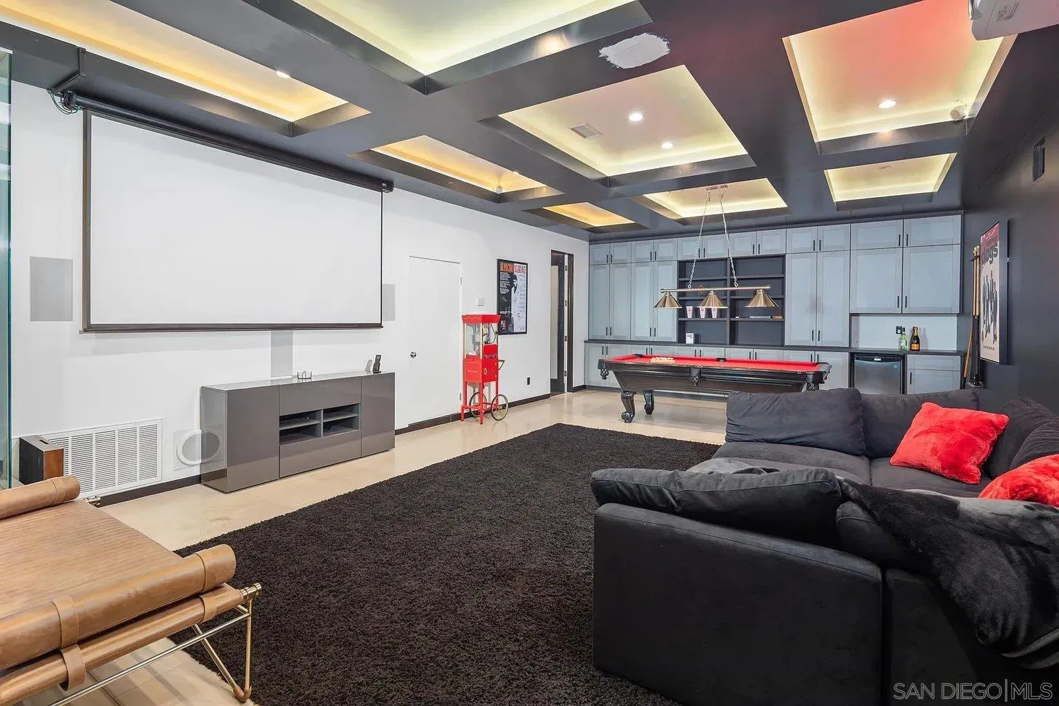 https://cdn.realtyfeed.com/cdn/127/260011095/874d47c4205409fd1aaa54ec41c7f30f.webp