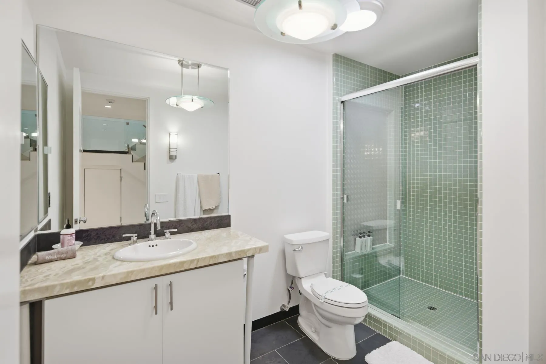 https://cdn.realtyfeed.com/cdn/127/260011095/8f4044ea71b1713d8db8907598c0902f.webp
