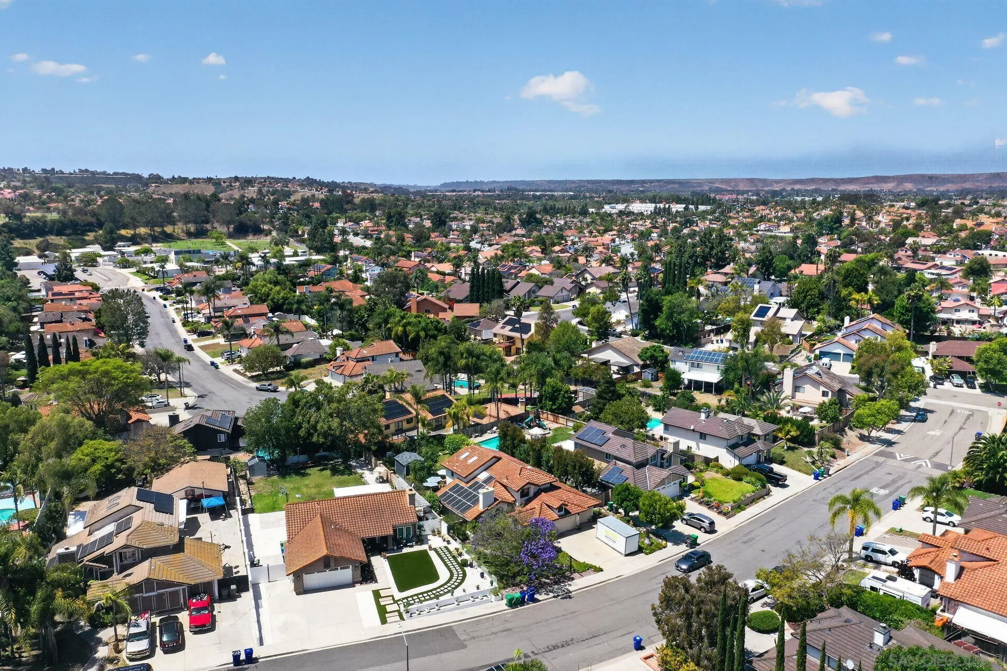 https://cdn.realtyfeed.com/cdn/127/260011096/143ce121873e1a2c4c584dbff925dd1b.webp