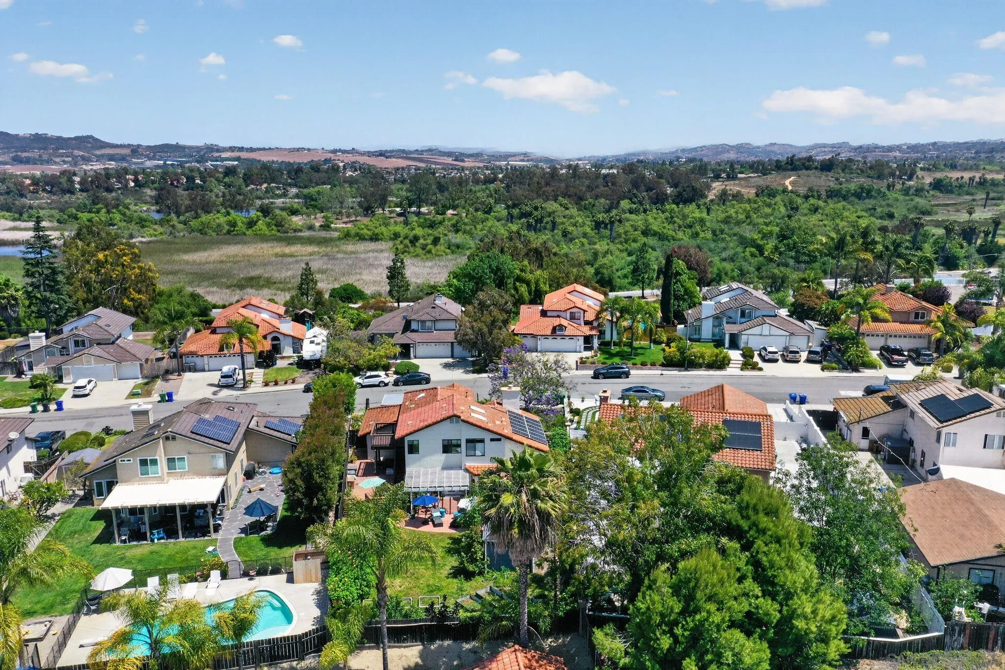 https://cdn.realtyfeed.com/cdn/127/260011096/914ed7ef7e95da195cc88ef90ef15391.webp
