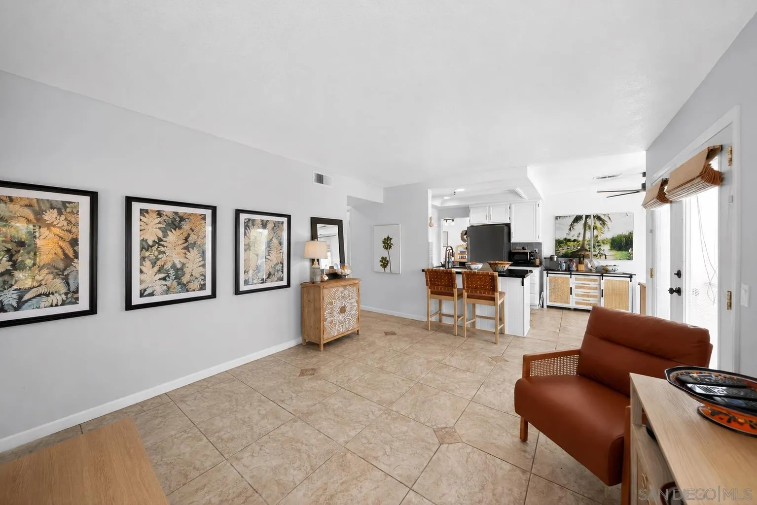 https://cdn.realtyfeed.com/cdn/127/260011096/b4fd724800fbabe92f9e94ef51e1e8b1.webp