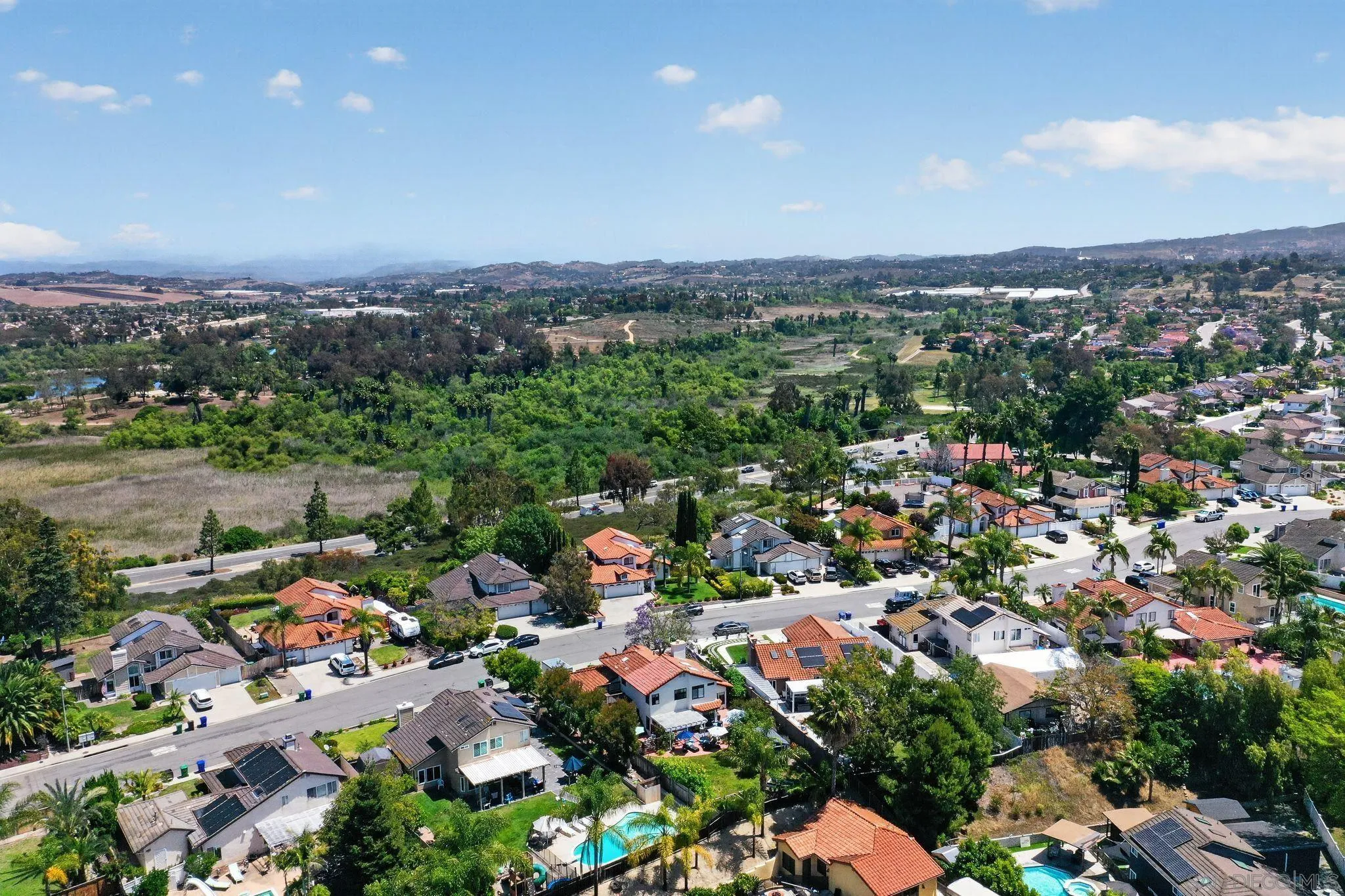 https://cdn.realtyfeed.com/cdn/127/260011096/c6657a1752d16b7024b59c35f269f73b.webp