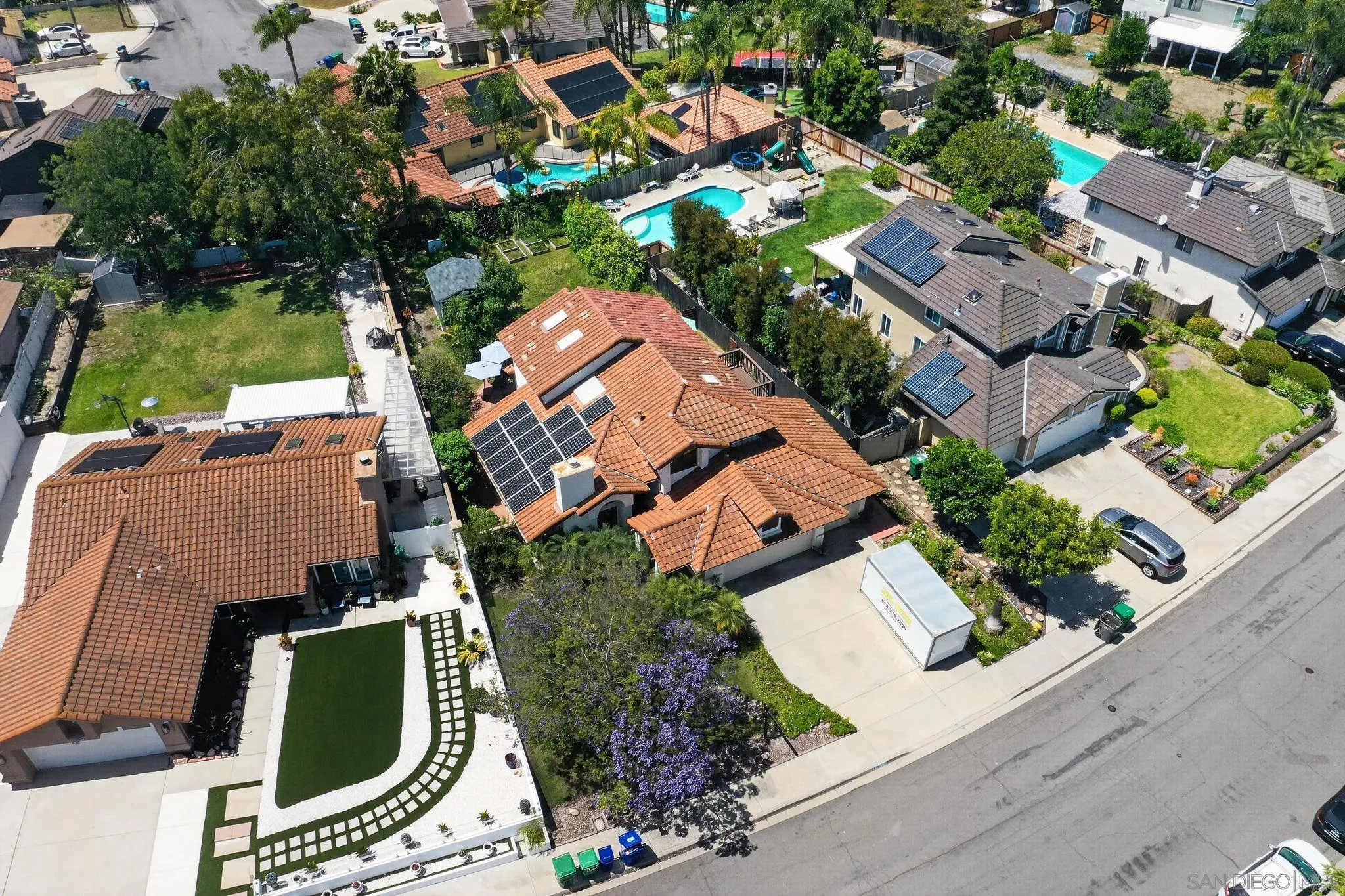 https://cdn.realtyfeed.com/cdn/127/260011096/ecc3ec6fb3757f8ef6802beb864d0a0c.webp
