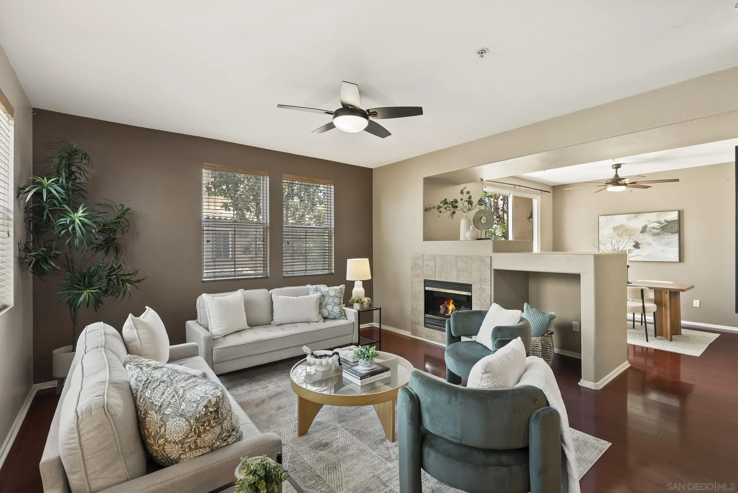 Photo #1: 260011097 Listing: Photo #1