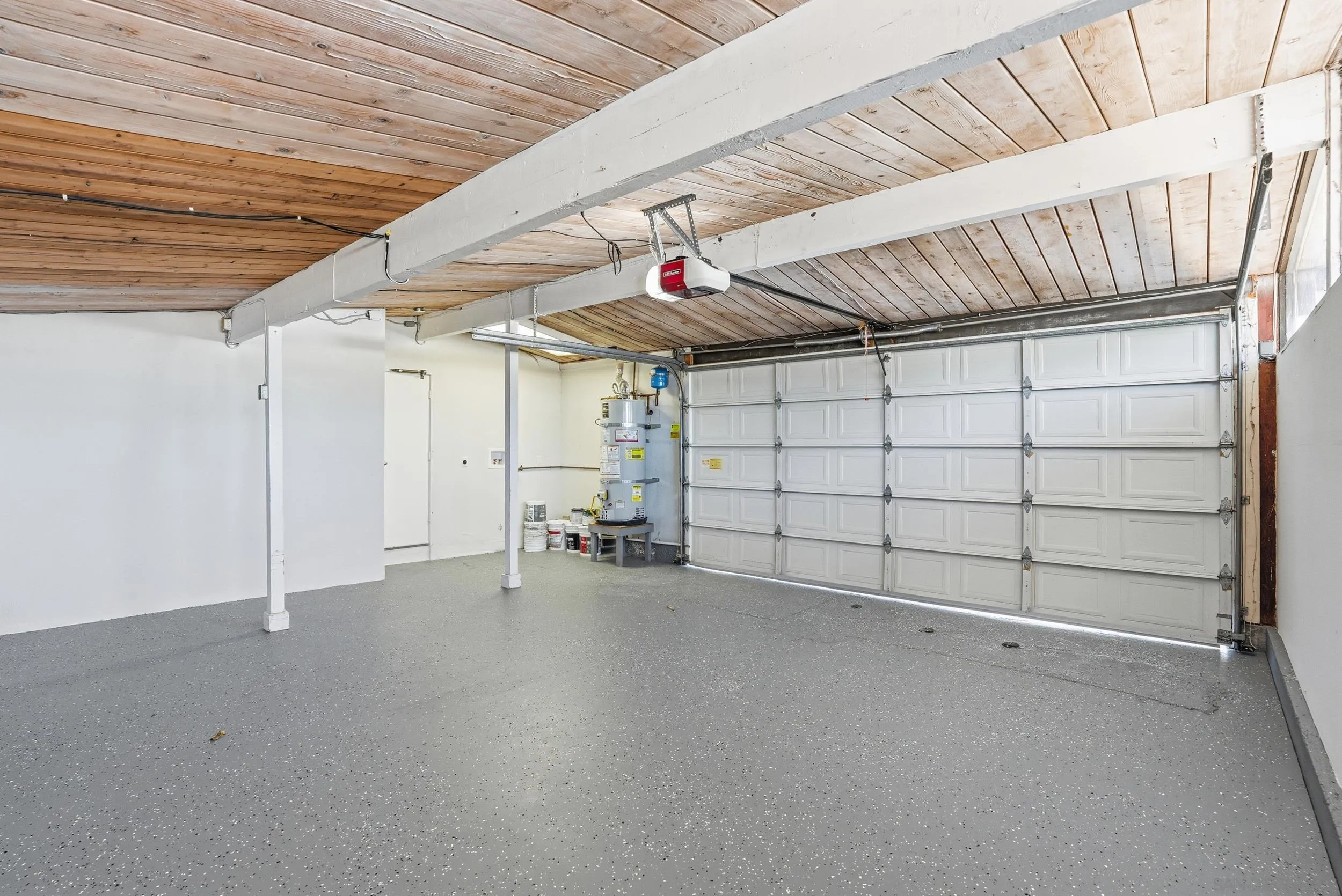 https://cdn.realtyfeed.com/cdn/127/260011098/2366a47b73d8c40735a9fa8fc01d861e.webp