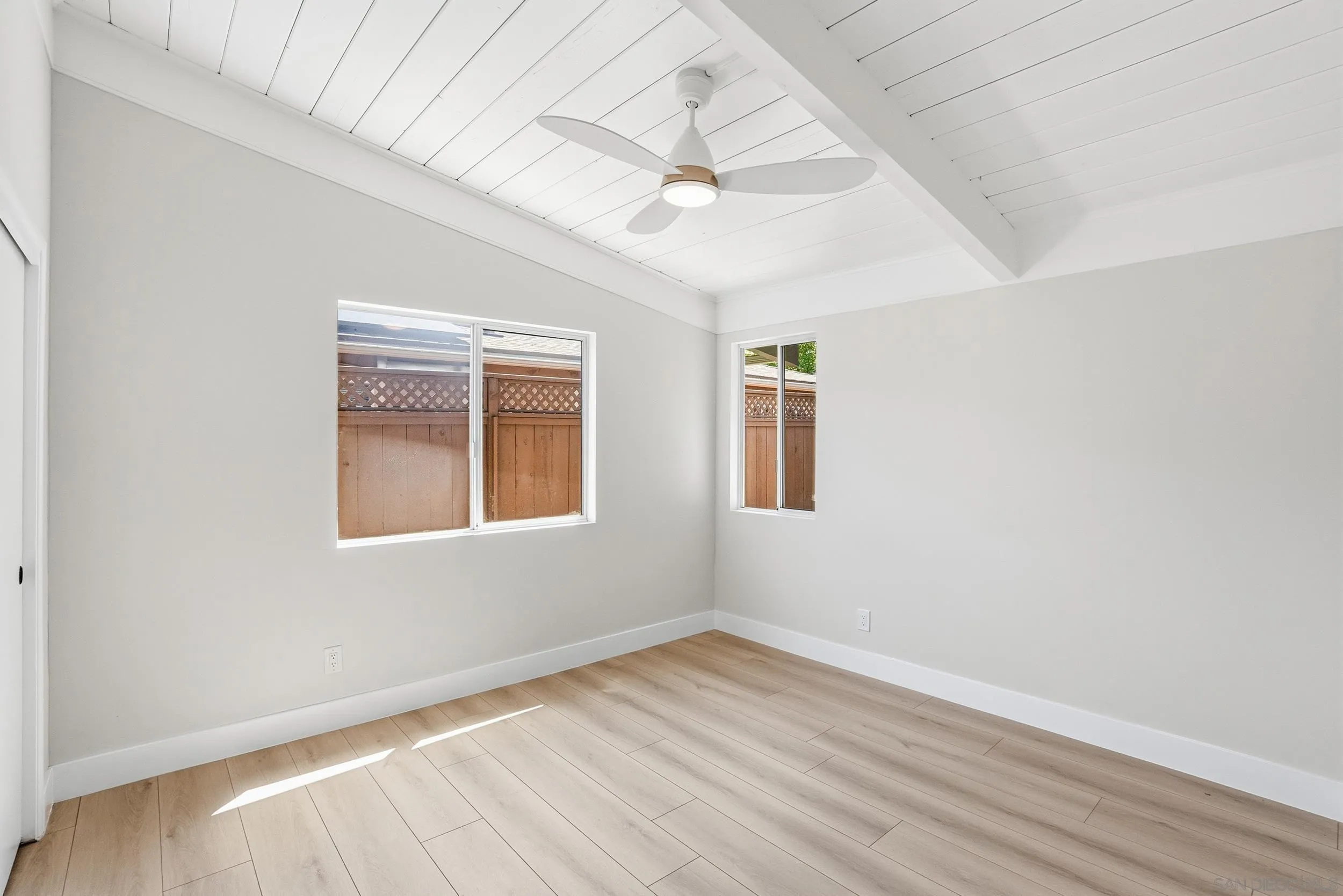 https://cdn.realtyfeed.com/cdn/127/260011098/78c8702c79e245e19fe8c367b340809c.webp