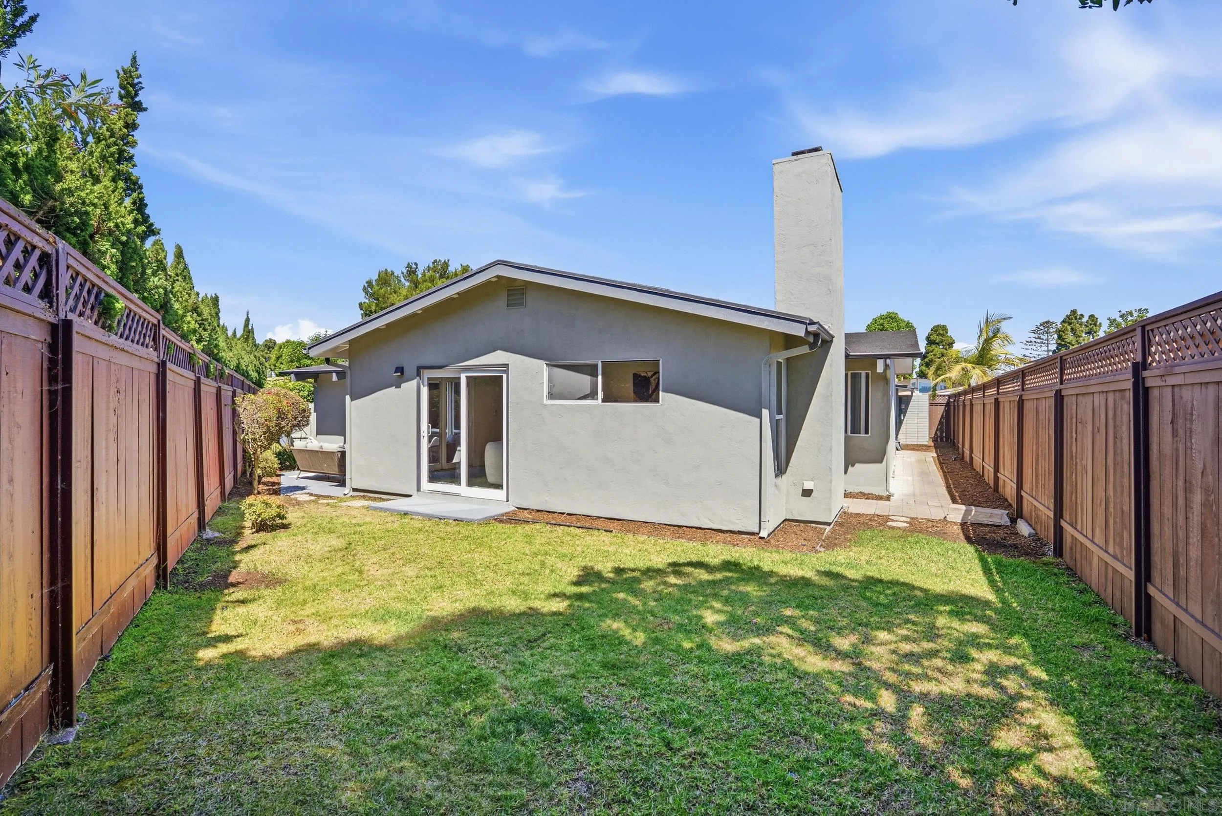 https://cdn.realtyfeed.com/cdn/127/260011098/a936ddf316f00626118e2c167dabfef5.webp
