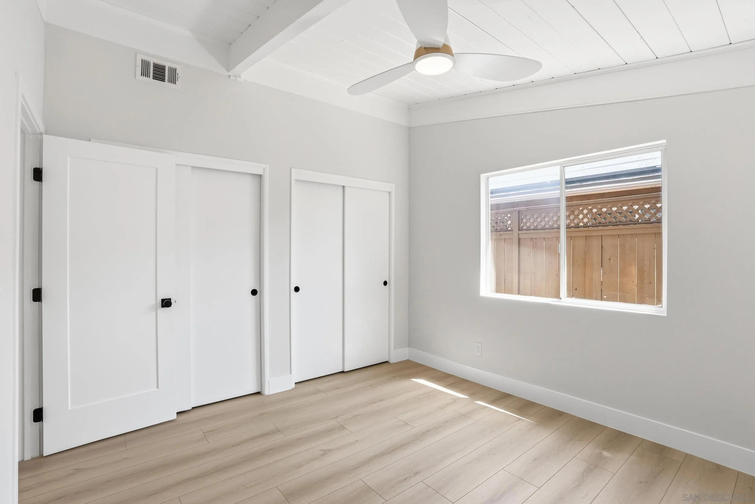 https://cdn.realtyfeed.com/cdn/127/260011098/f11b6f451a7afefe0fc3a431fc35ee2c.webp