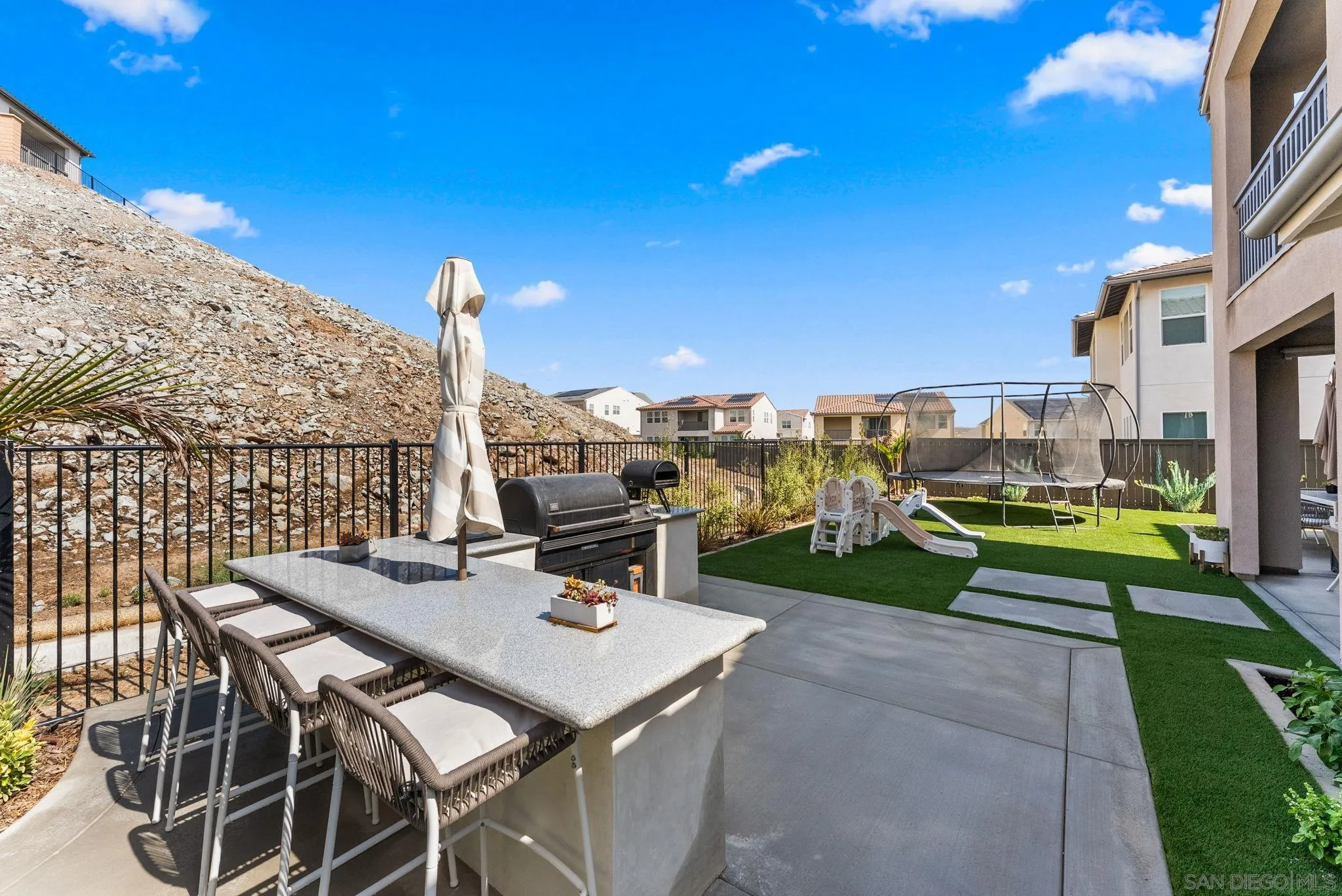 https://cdn.realtyfeed.com/cdn/127/2600111/083d3819c0af0916e713bda8067c8927.webp