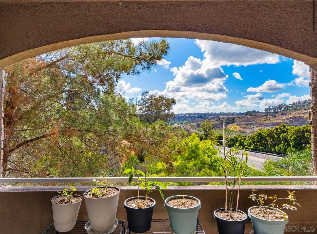 https://cdn.realtyfeed.com/cdn/127/260011101/57e6f362237e21434eb6f2a6d6b245de.webp