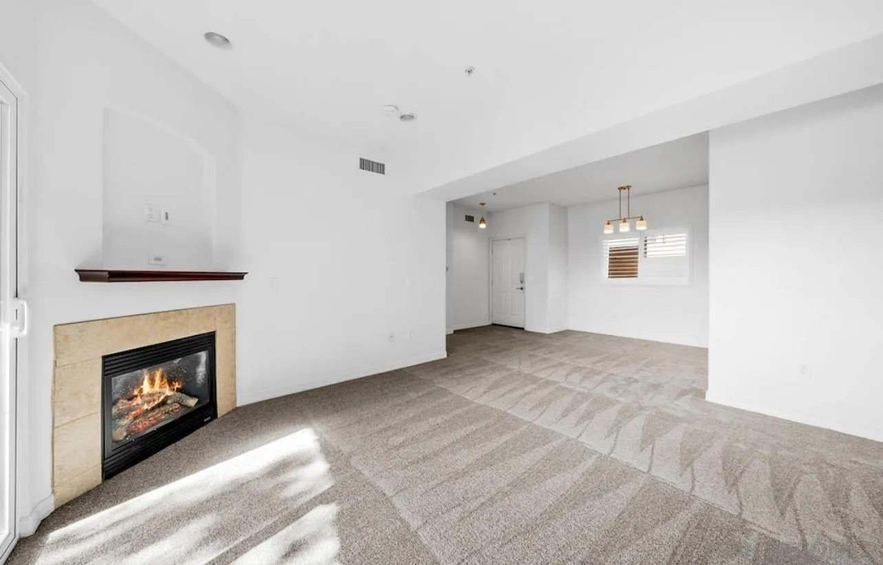https://cdn.realtyfeed.com/cdn/127/260011101/ab9021a4969ae609bb186367f656016e.webp