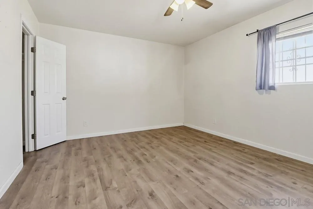 https://cdn.realtyfeed.com/cdn/127/260011102/2b18bbb8e80d02977a7aa21c1cb1f78c.webp