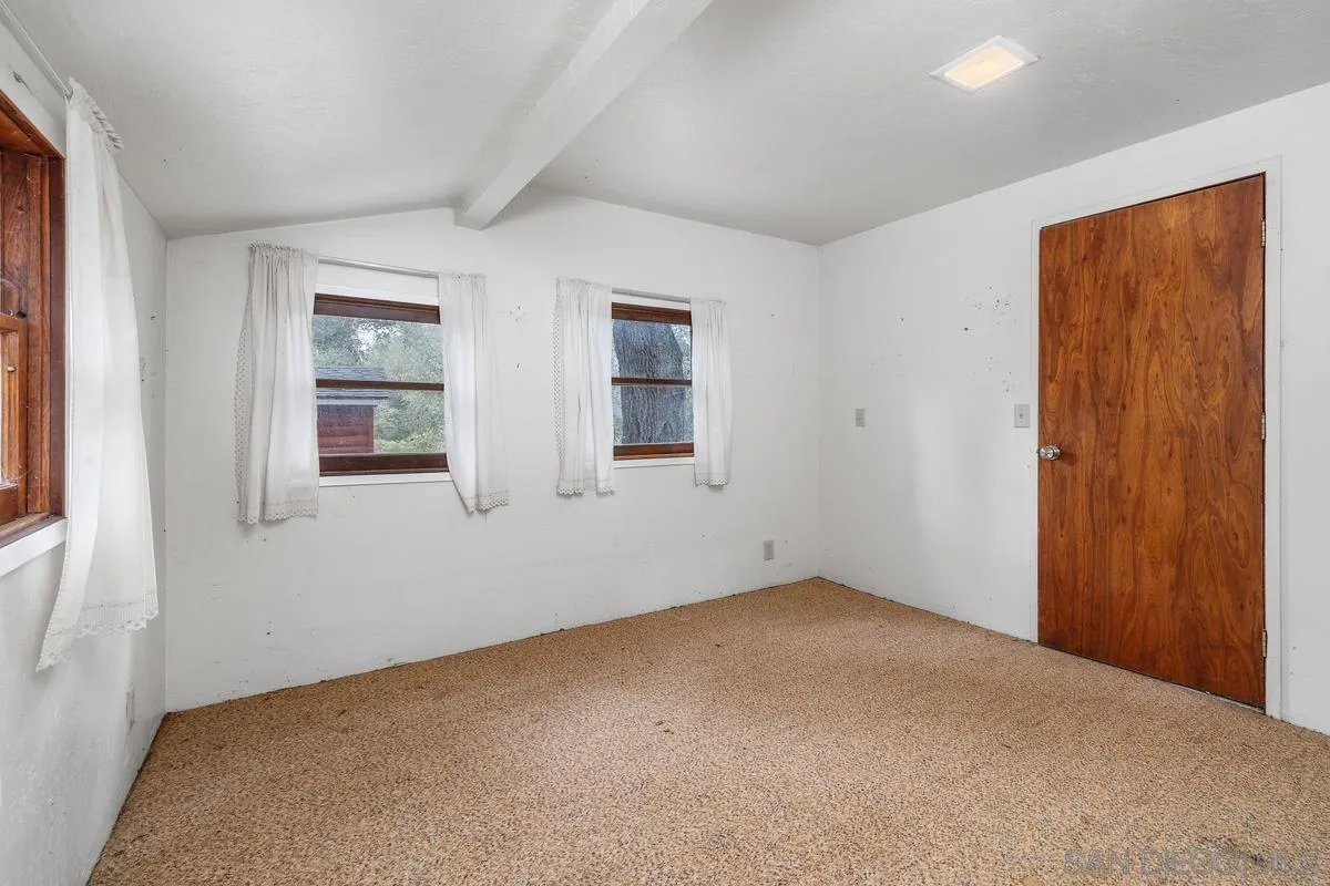 https://cdn.realtyfeed.com/cdn/127/260011104/5a31d4f0f31ba16a4022efac781ac92f.webp