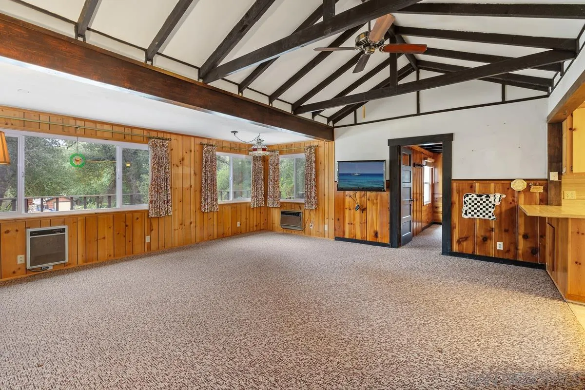 https://cdn.realtyfeed.com/cdn/127/260011104/90e1d21f88db2815d51c5dfd8cfa0146.webp