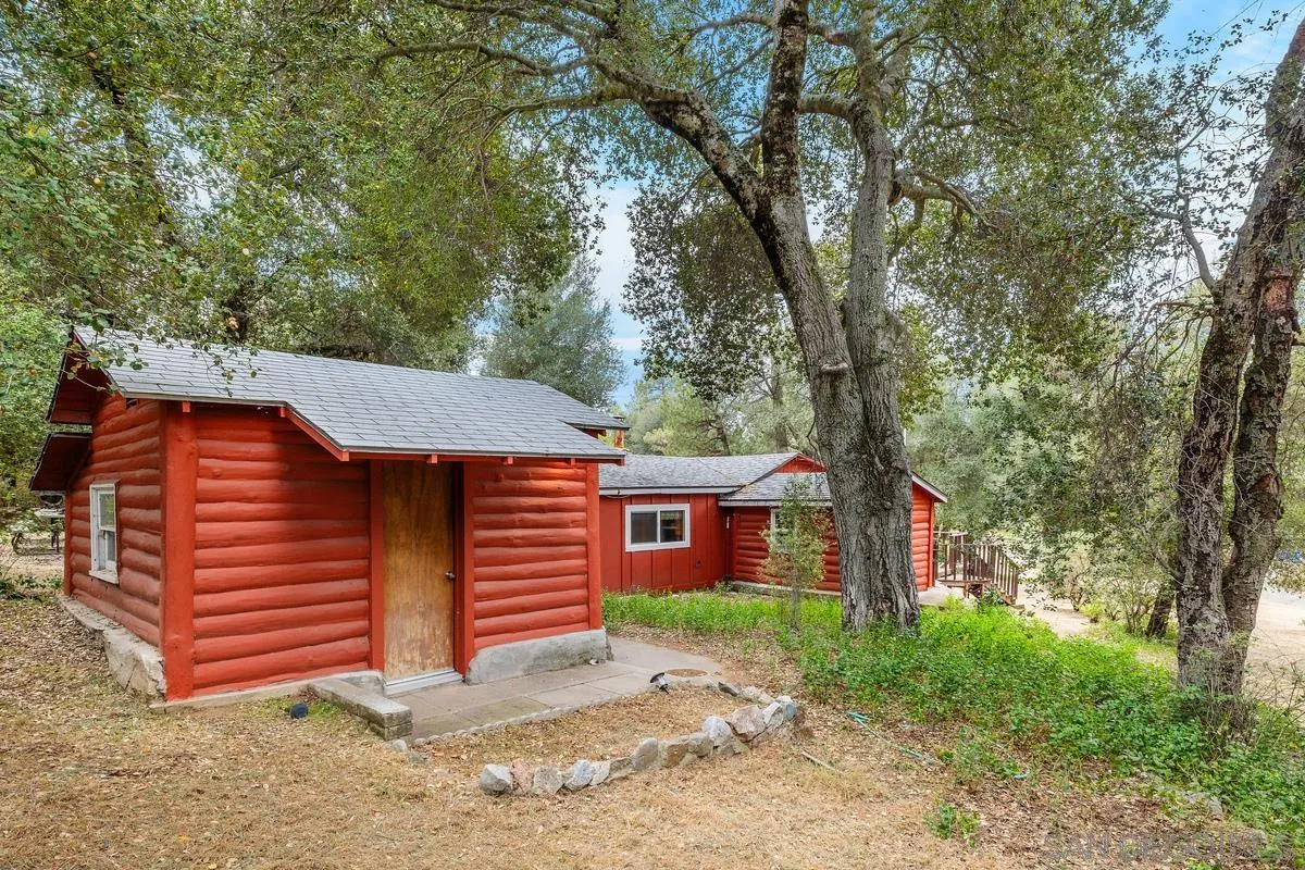 https://cdn.realtyfeed.com/cdn/127/260011104/ebd3627138c73cde363644c1ed5214b8.webp