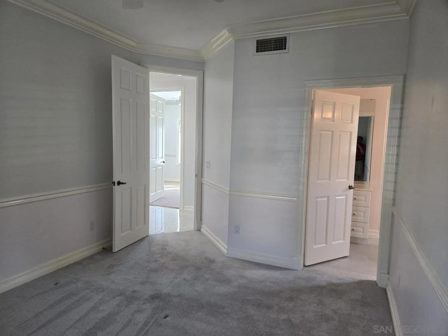 https://cdn.realtyfeed.com/cdn/127/260011109/06c301269df0b49ab5085f652a9a53bd.webp