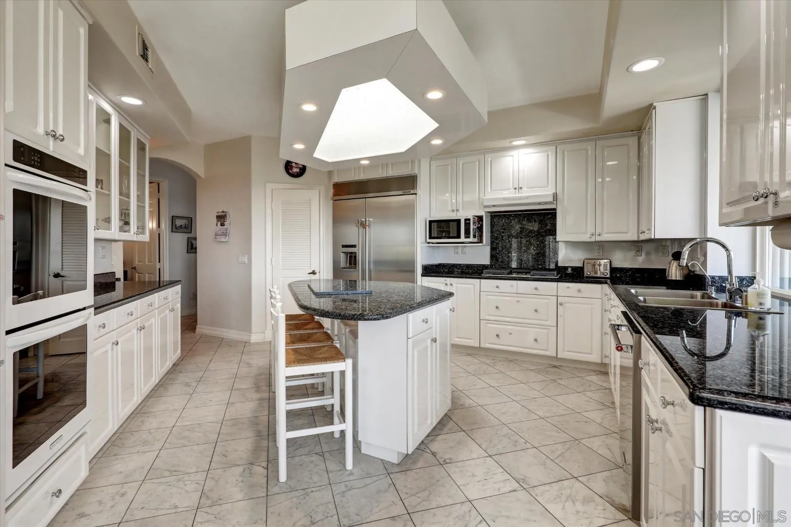 https://cdn.realtyfeed.com/cdn/127/260011109/495a3cde2287448c19507ec68abfb63f.webp
