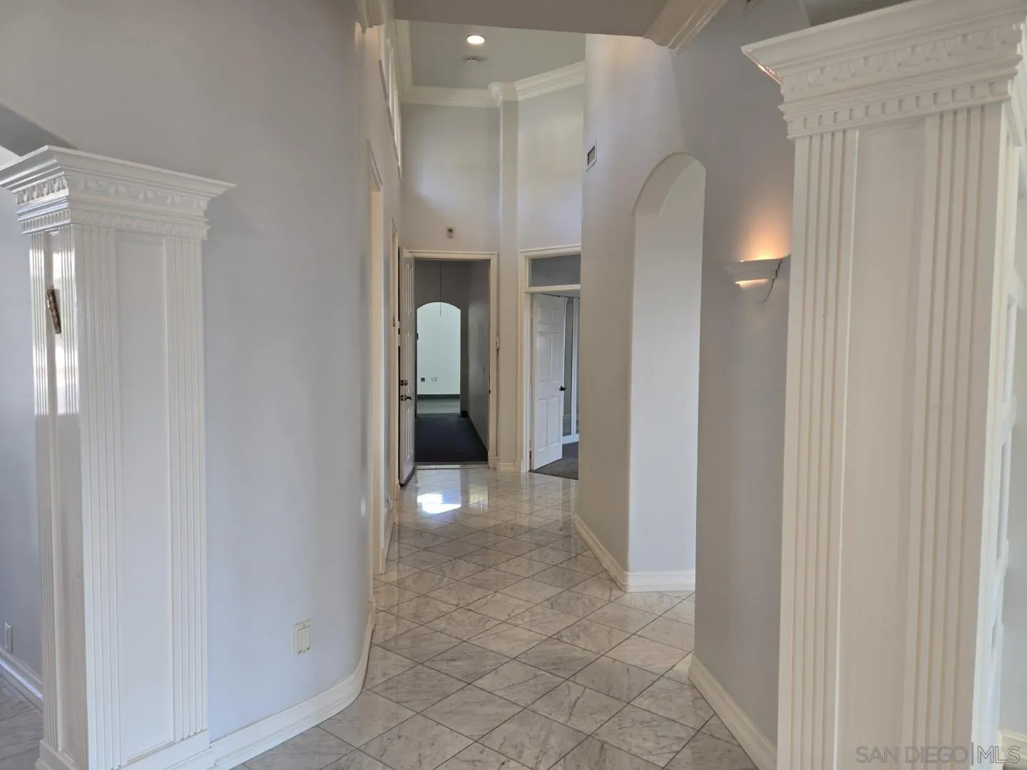 https://cdn.realtyfeed.com/cdn/127/260011109/c44556b4caf3ad0bd15a59580f23c504.webp